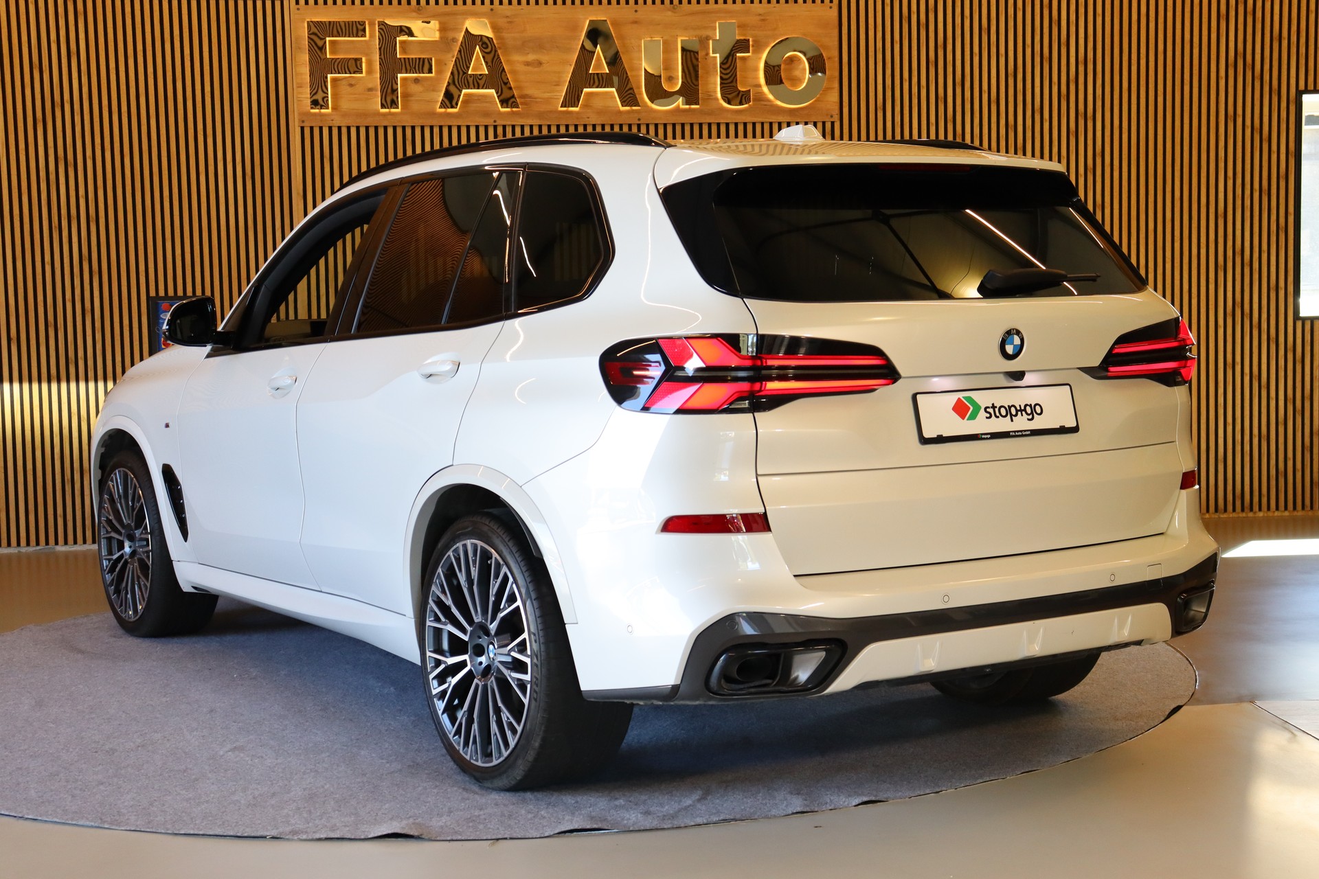 BMW X5 30d xDrive Pack M Sport Pro-image-9