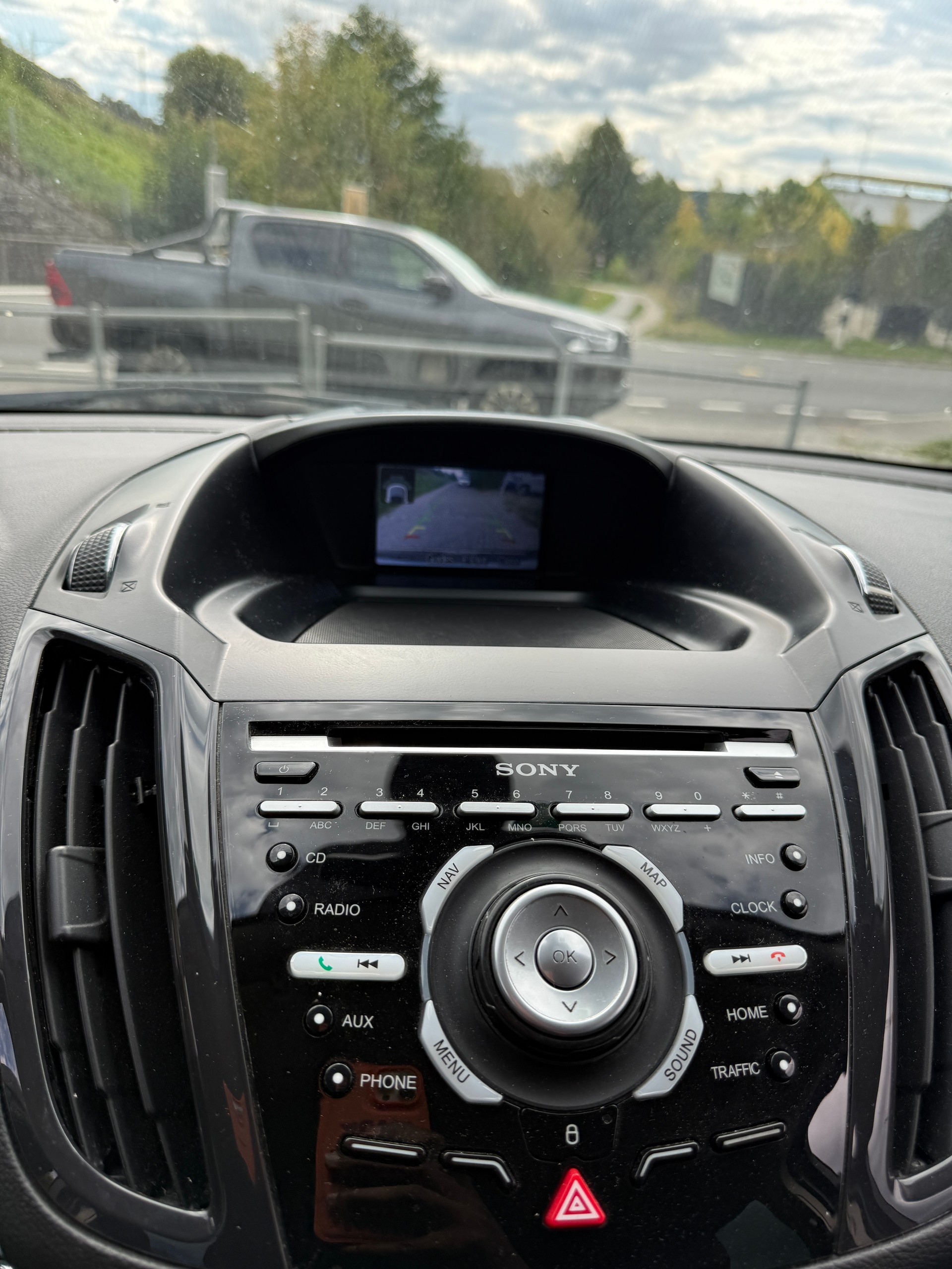 FORD Kuga 2.0 TDCi Carving 4WD PowerShift-image-9