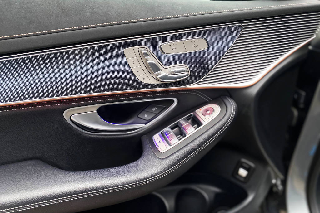 MERCEDES-BENZ EQC 400 4matic-image-7