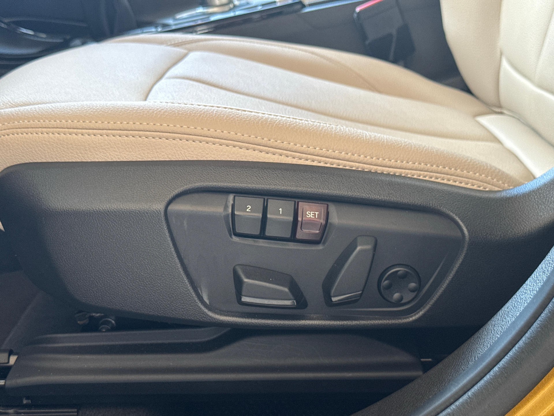 BMW X2 25e xDrive-image-19