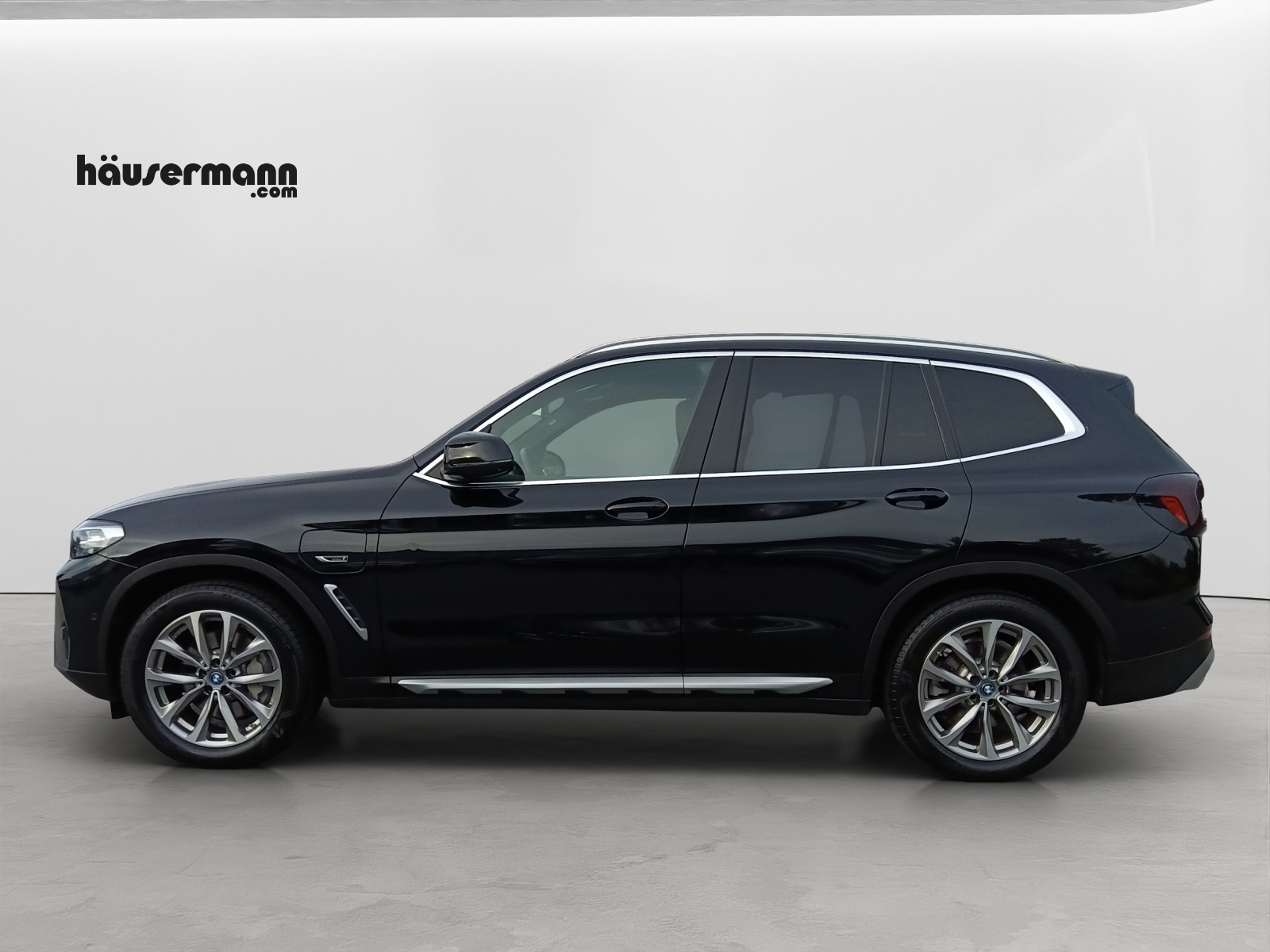 BMW X3 G01 X3 30e xDrive-showroom-element-2