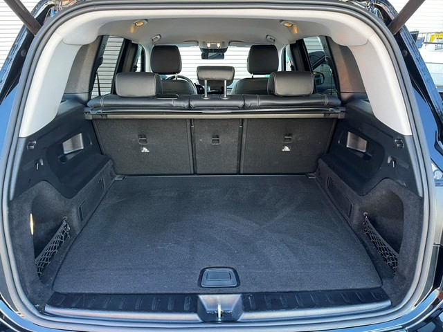 MERCEDES-BENZ GLB 200 Progressive 7G-Tronic-image-13