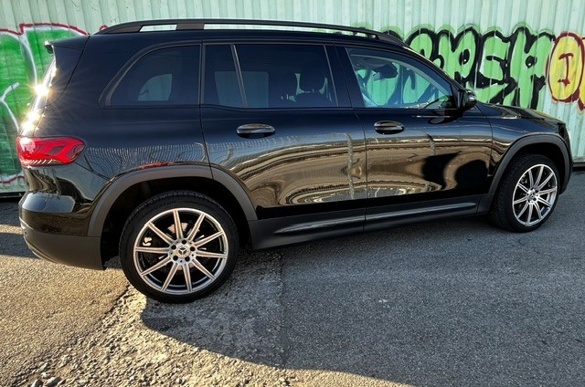 MERCEDES-BENZ GLB 200 Progressive 7G-Tronic-image-6