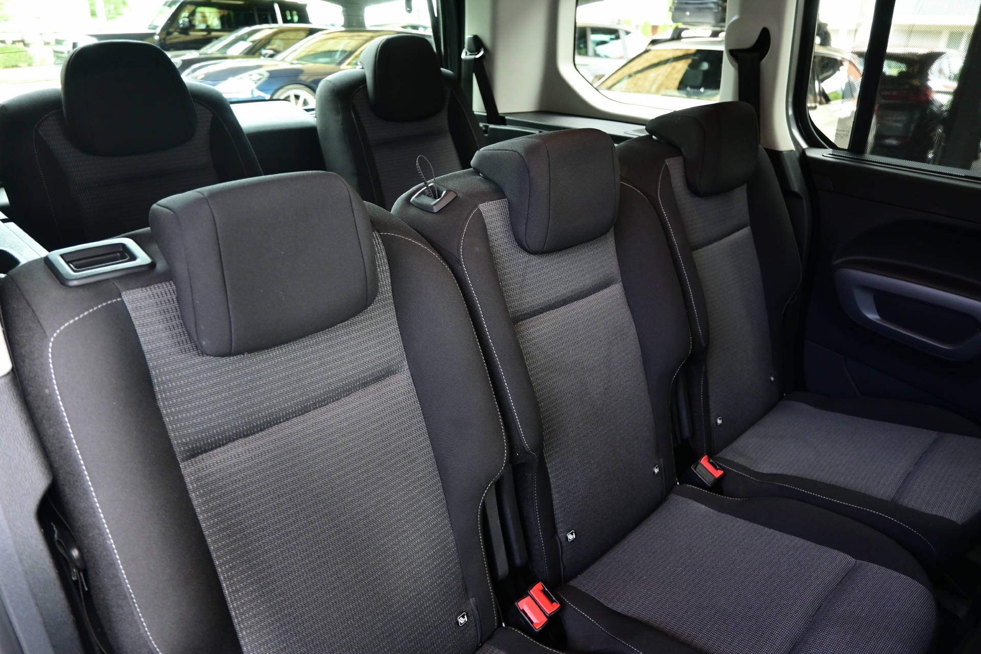 TOYOTA Proace City Verso L1 1.5 HDi Trend *Werksgarantie bis 08/30*-image-23