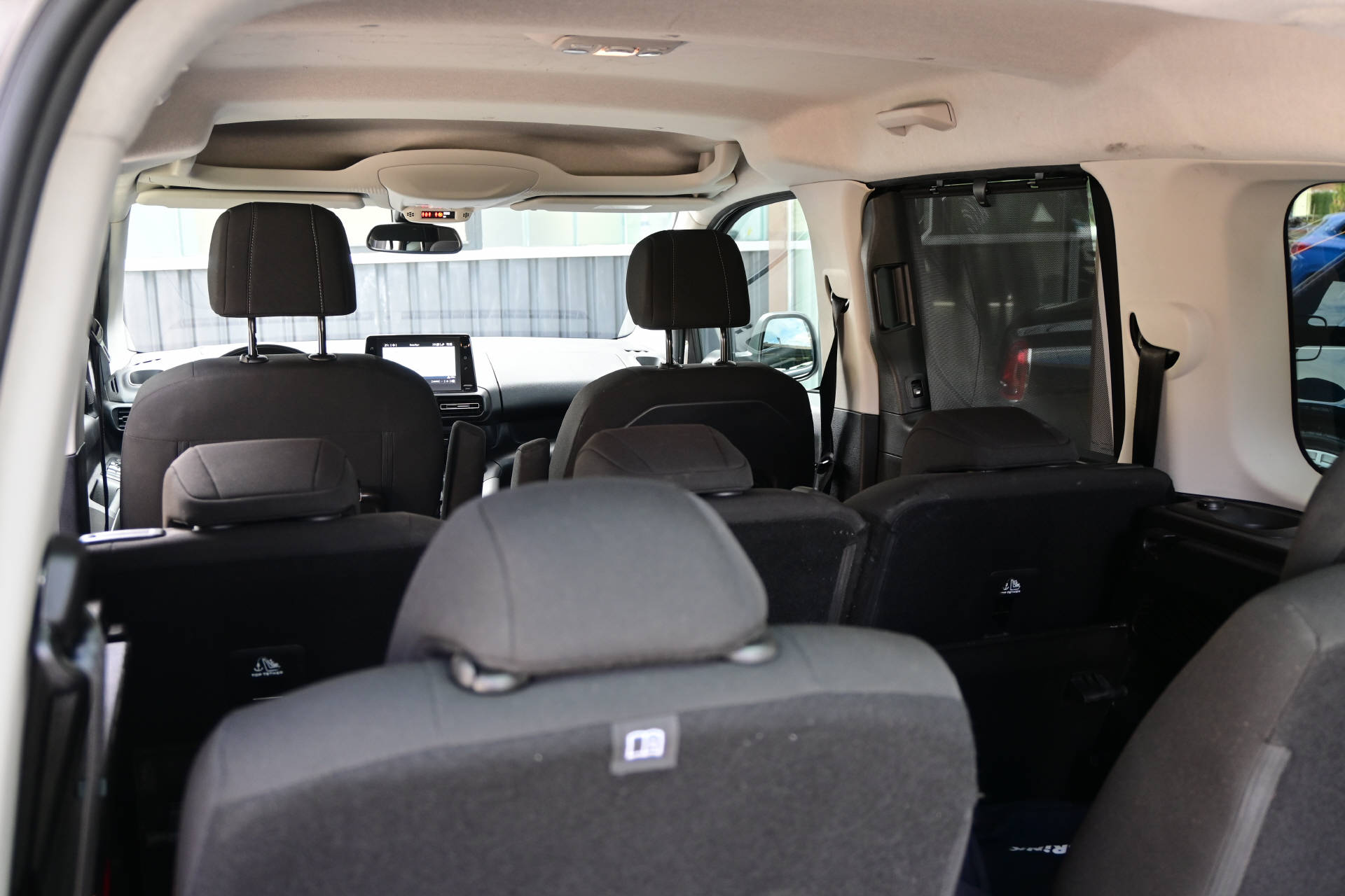 TOYOTA Proace City Verso L1 1.5 HDi Trend *Werksgarantie bis 08/30*-image-18