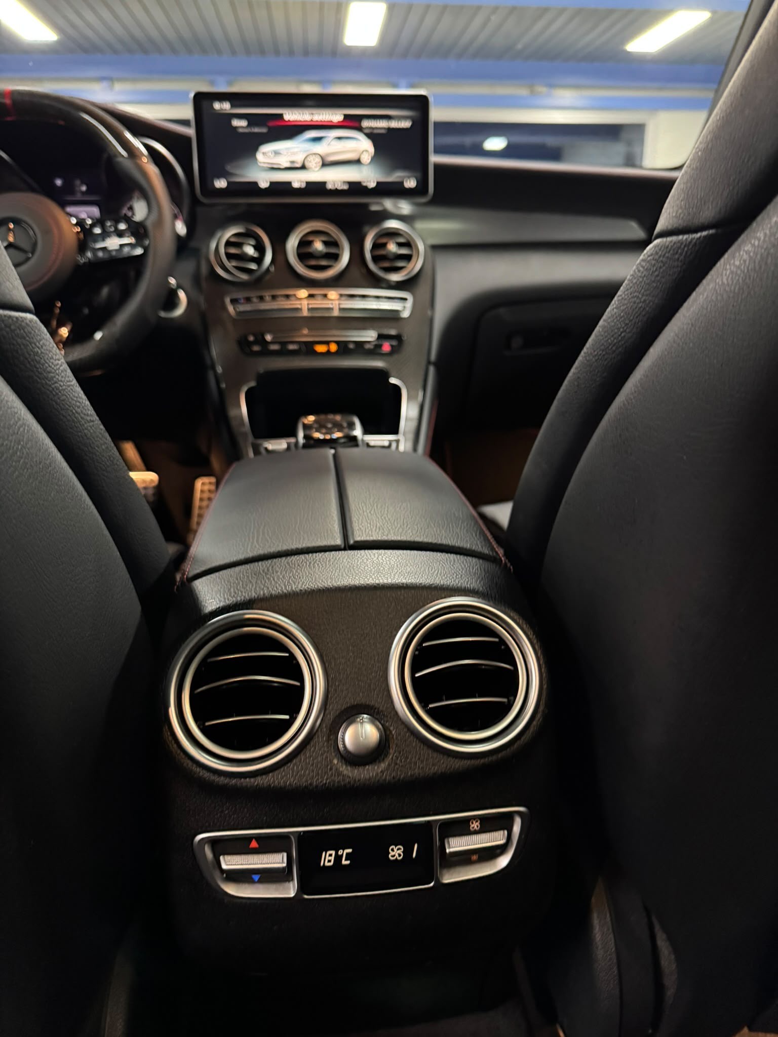 MERCEDES-BENZ GLC 43 AMG 4Matic 9G-Tronic-image-19