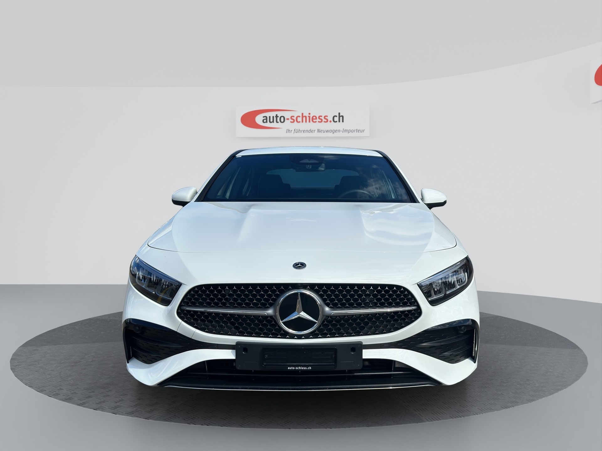 MERCEDES-BENZ A 180 AMG Line Limousine 7G-DCT-image-1