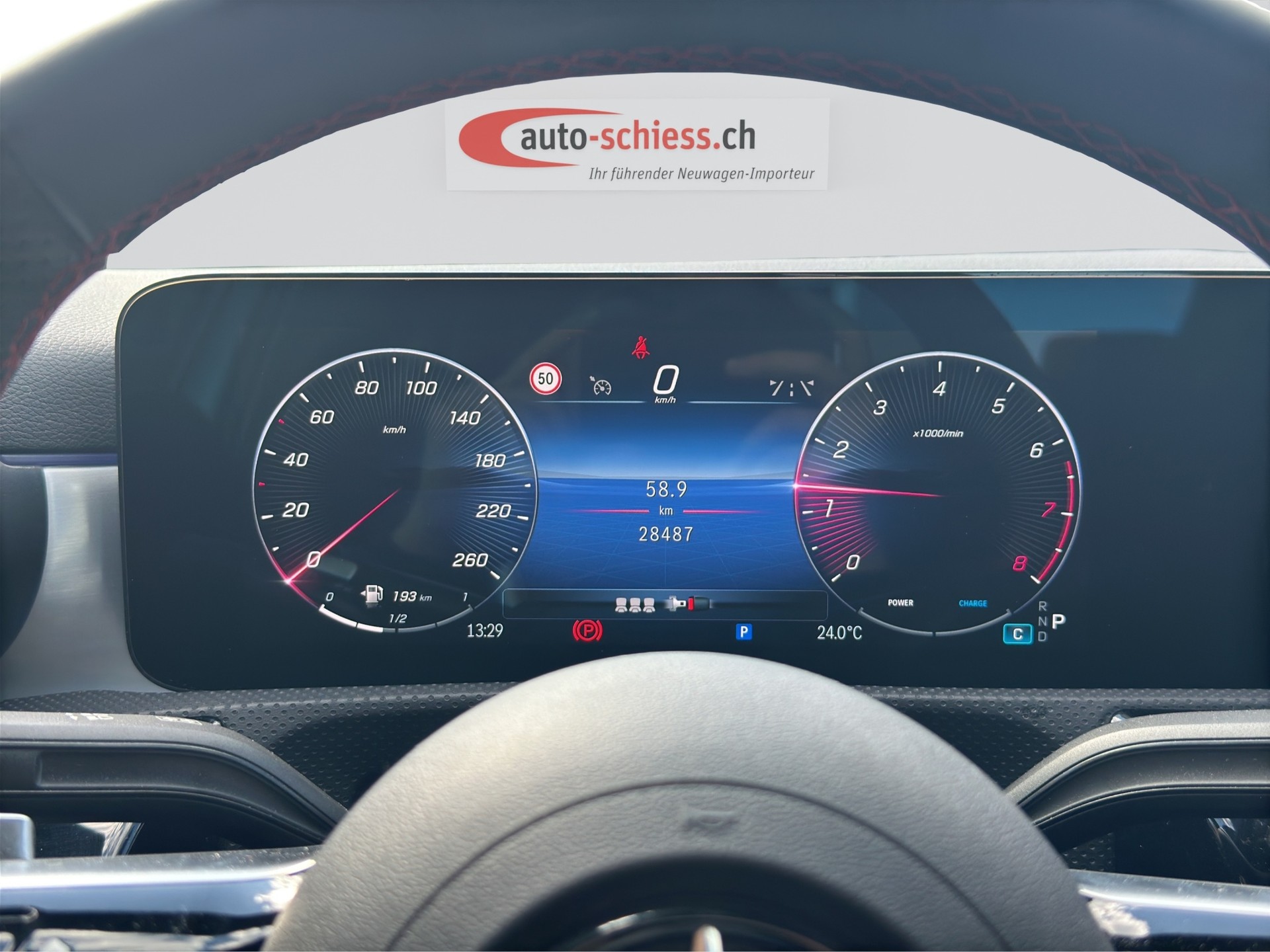 MERCEDES-BENZ A 180 AMG Line Limousine 7G-DCT-image-10