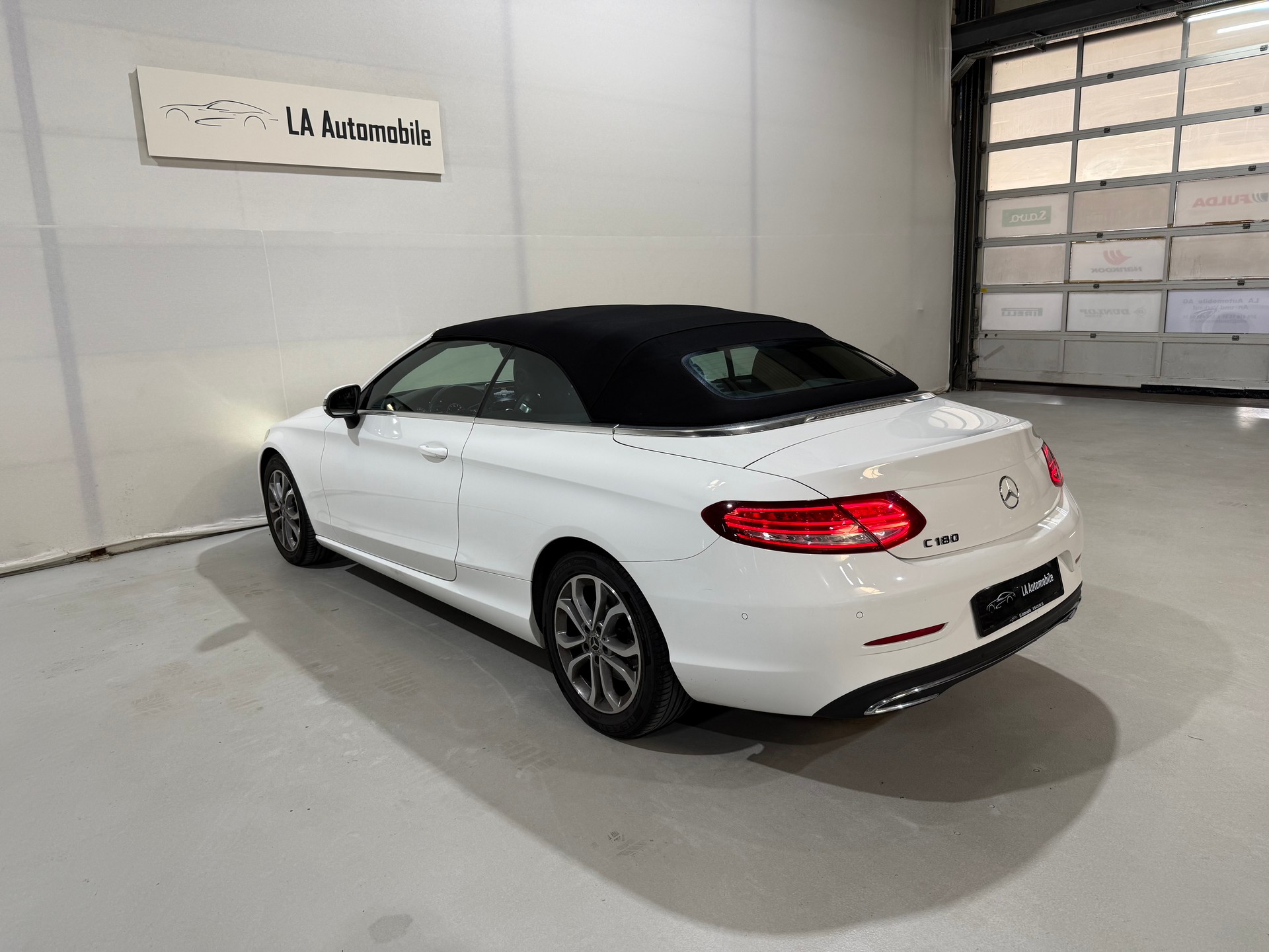 MERCEDES-BENZ C 180 Cabriolet 9G-Tronic-image-10
