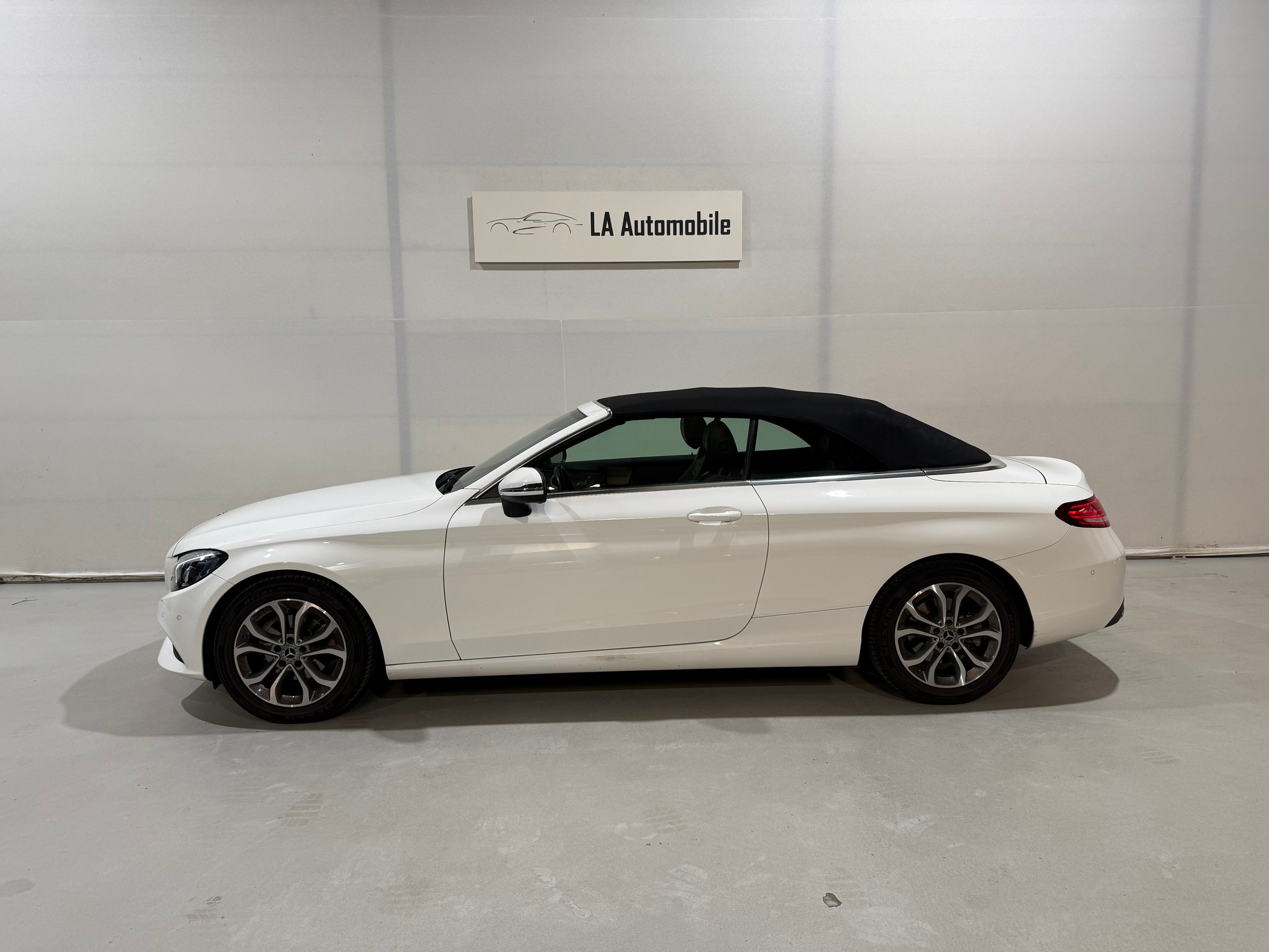 MERCEDES-BENZ C 180 Cabriolet 9G-Tronic-image-3