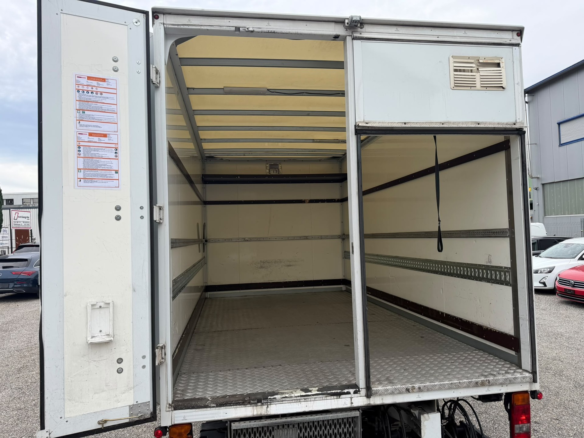 MERCEDES-BENZ Sprinter 516 CDI Lang 4325 Gossler Aufbau Tachograph CE8-image-13