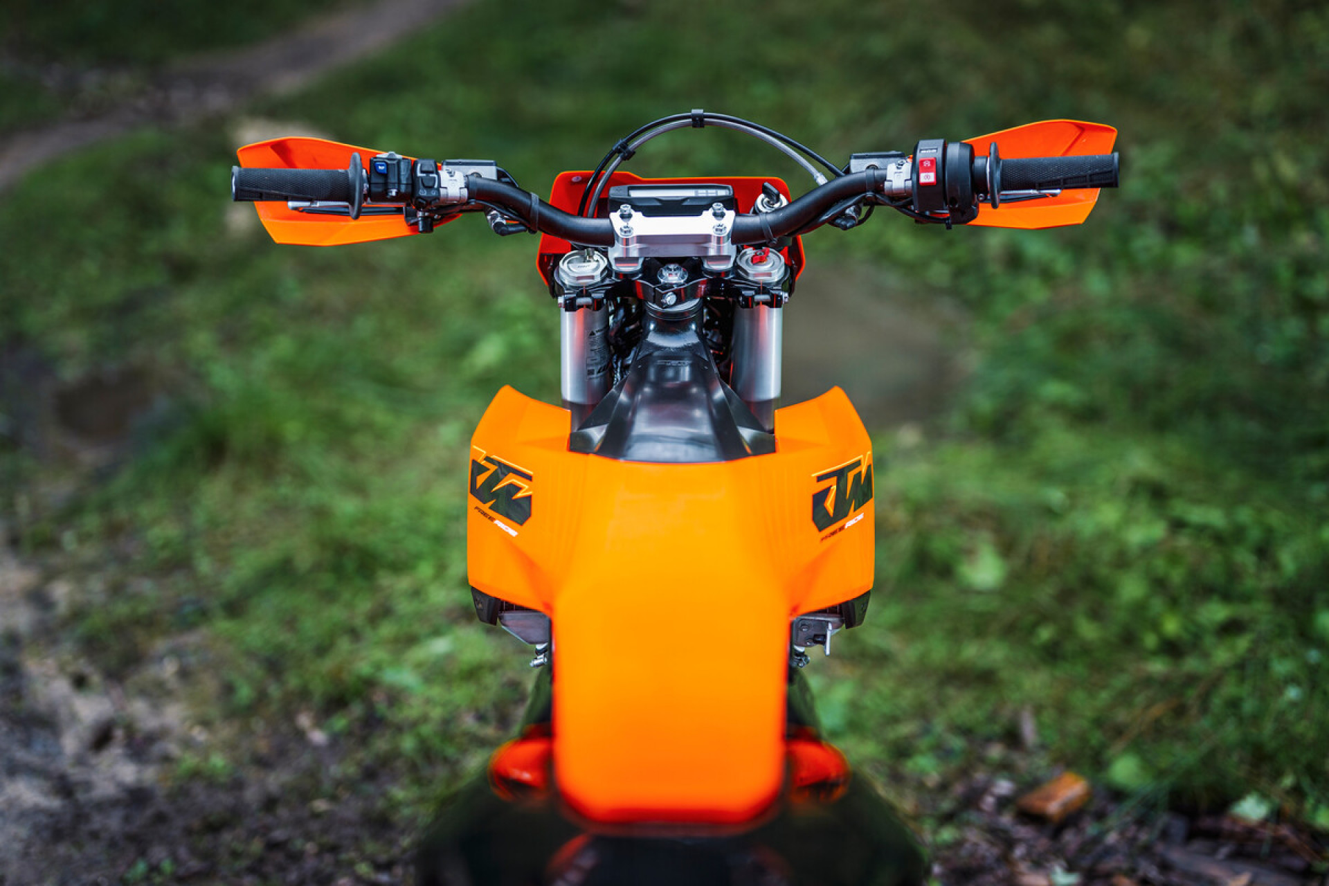 KTM Freeride E-showroom-element-1