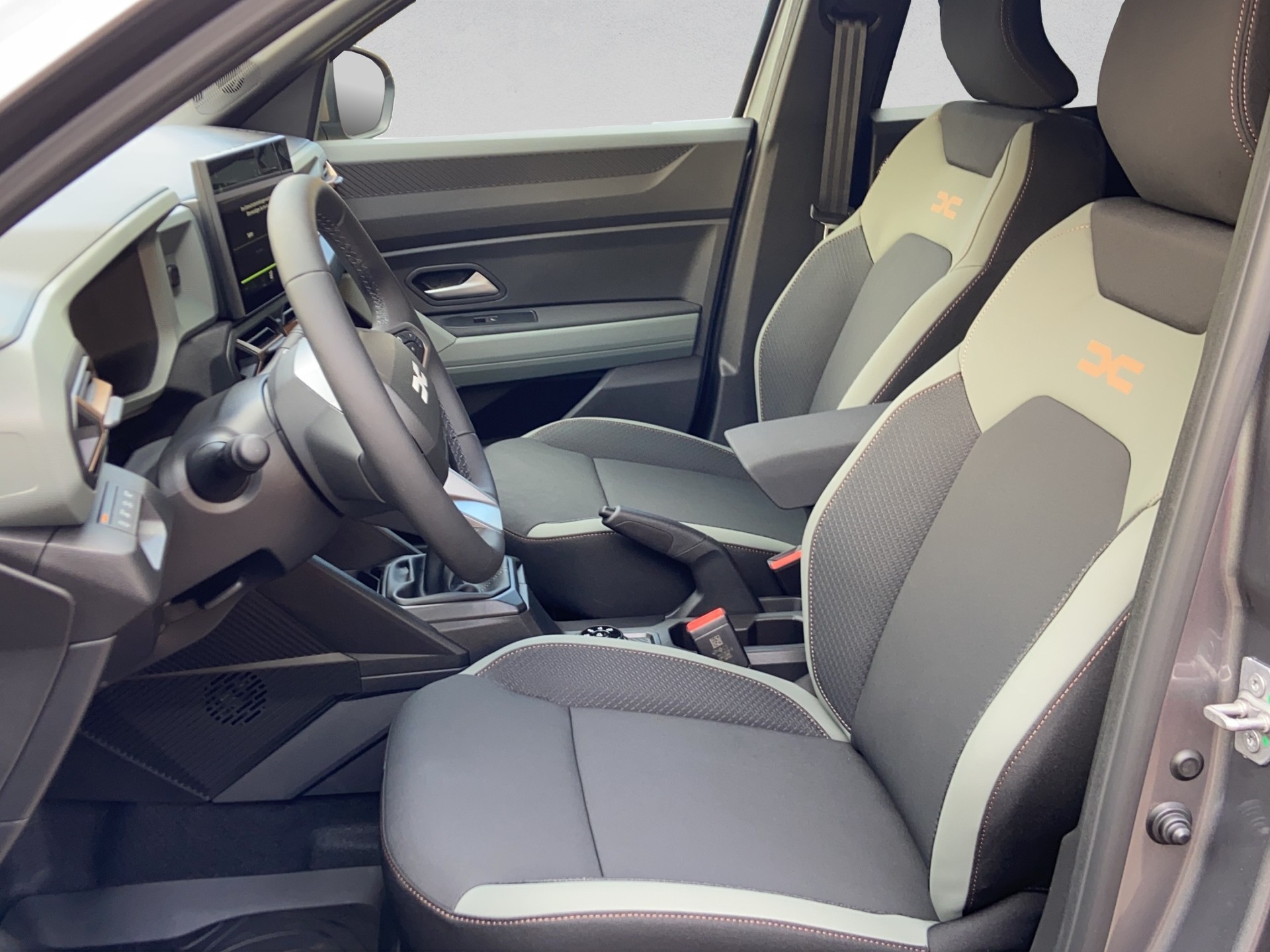 DACIA Duster TCe Hybrid 150 48V Extreme 4x4-image-3