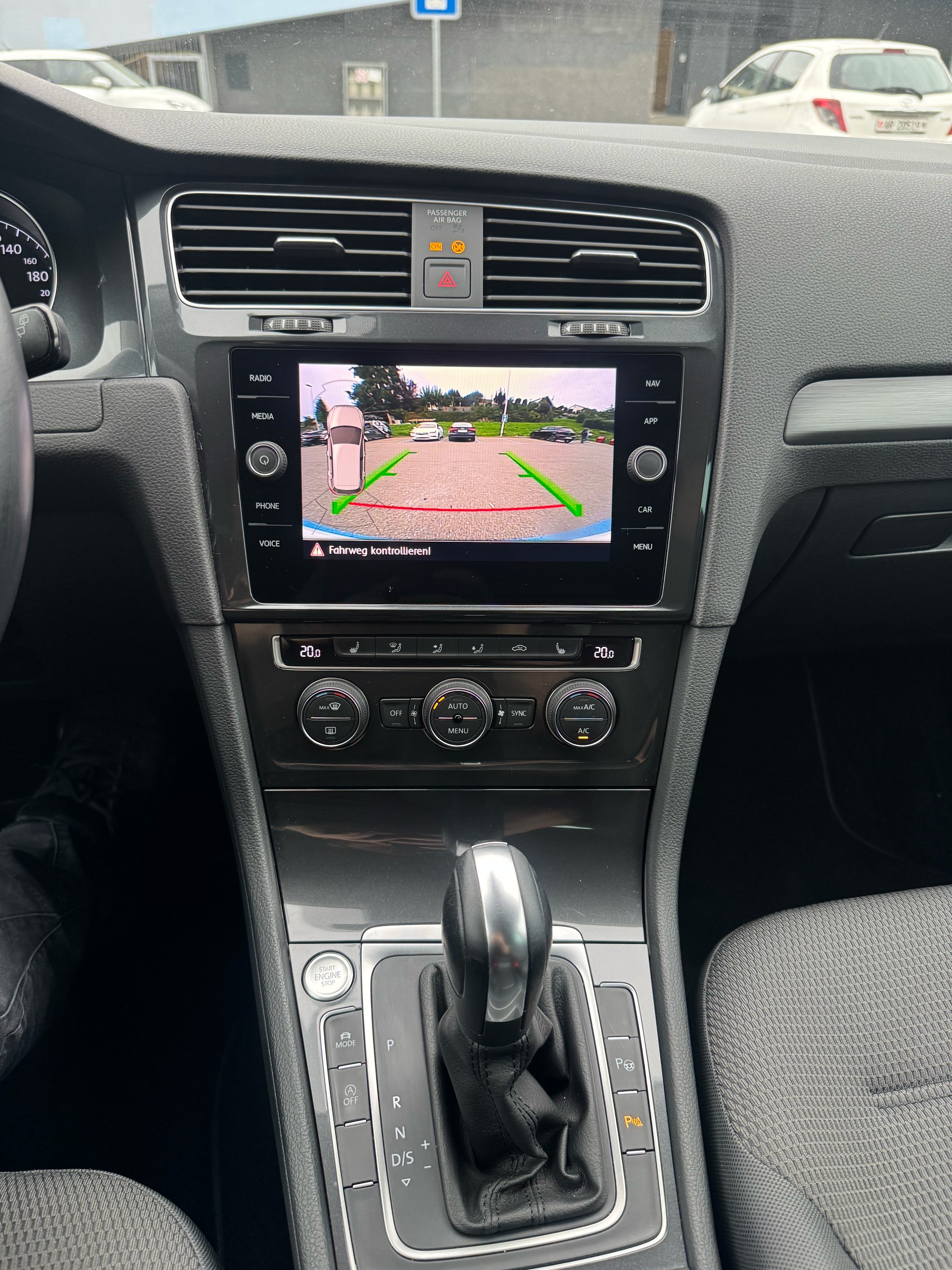 VW Golf 1.5 TSI EVO Edition 45 DSG-image-7