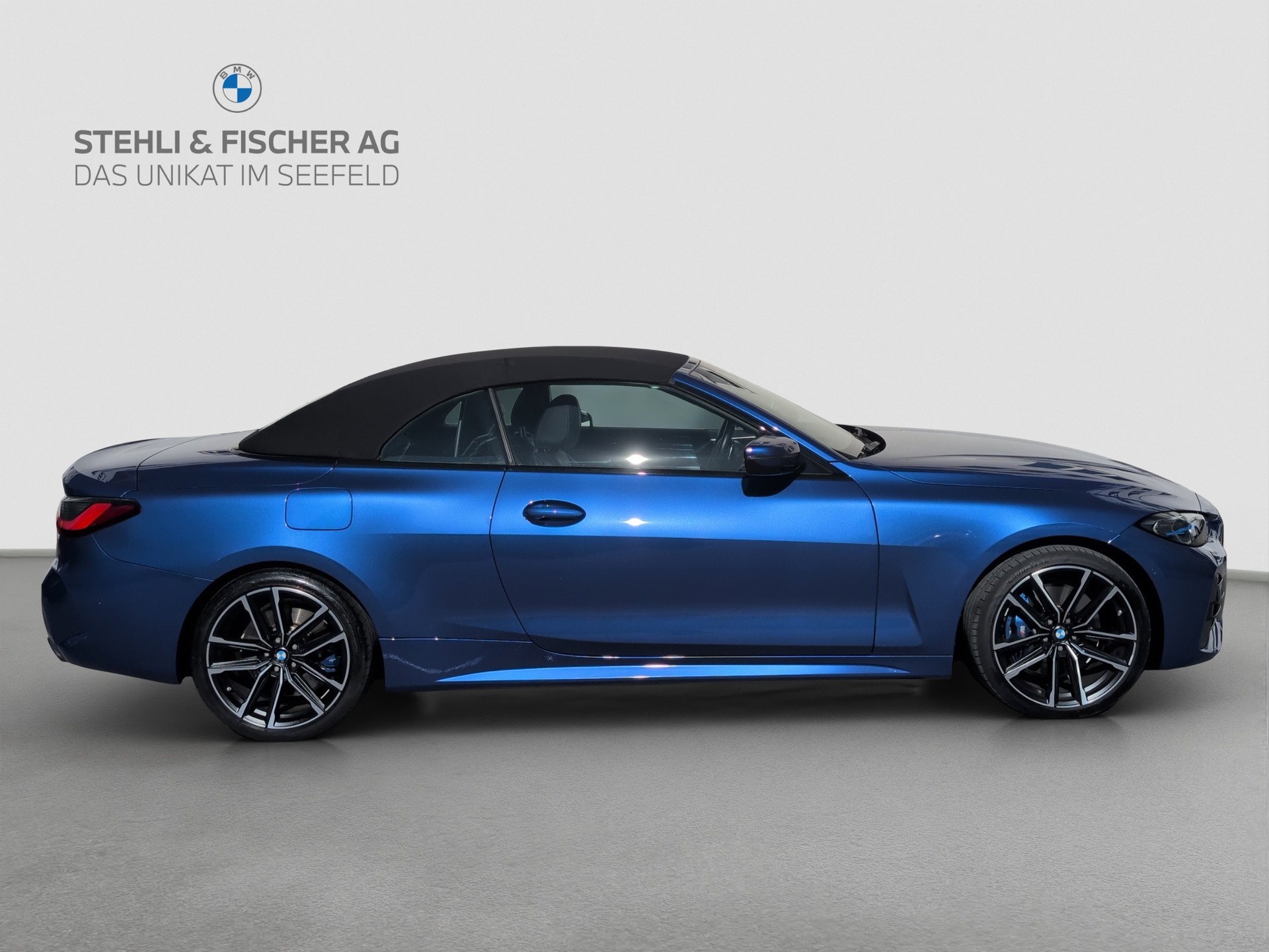 BMW M440i xDrive 48V Cabriolet Steptronic-image-4
