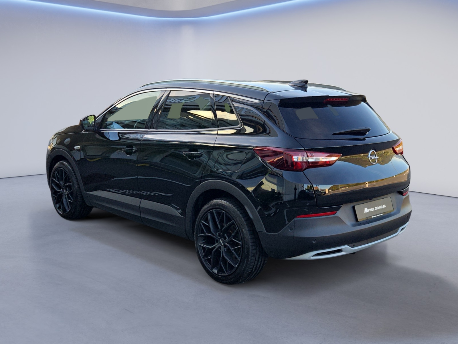 OPEL Grandland X 1.6 T PHEV Excellence-image-2