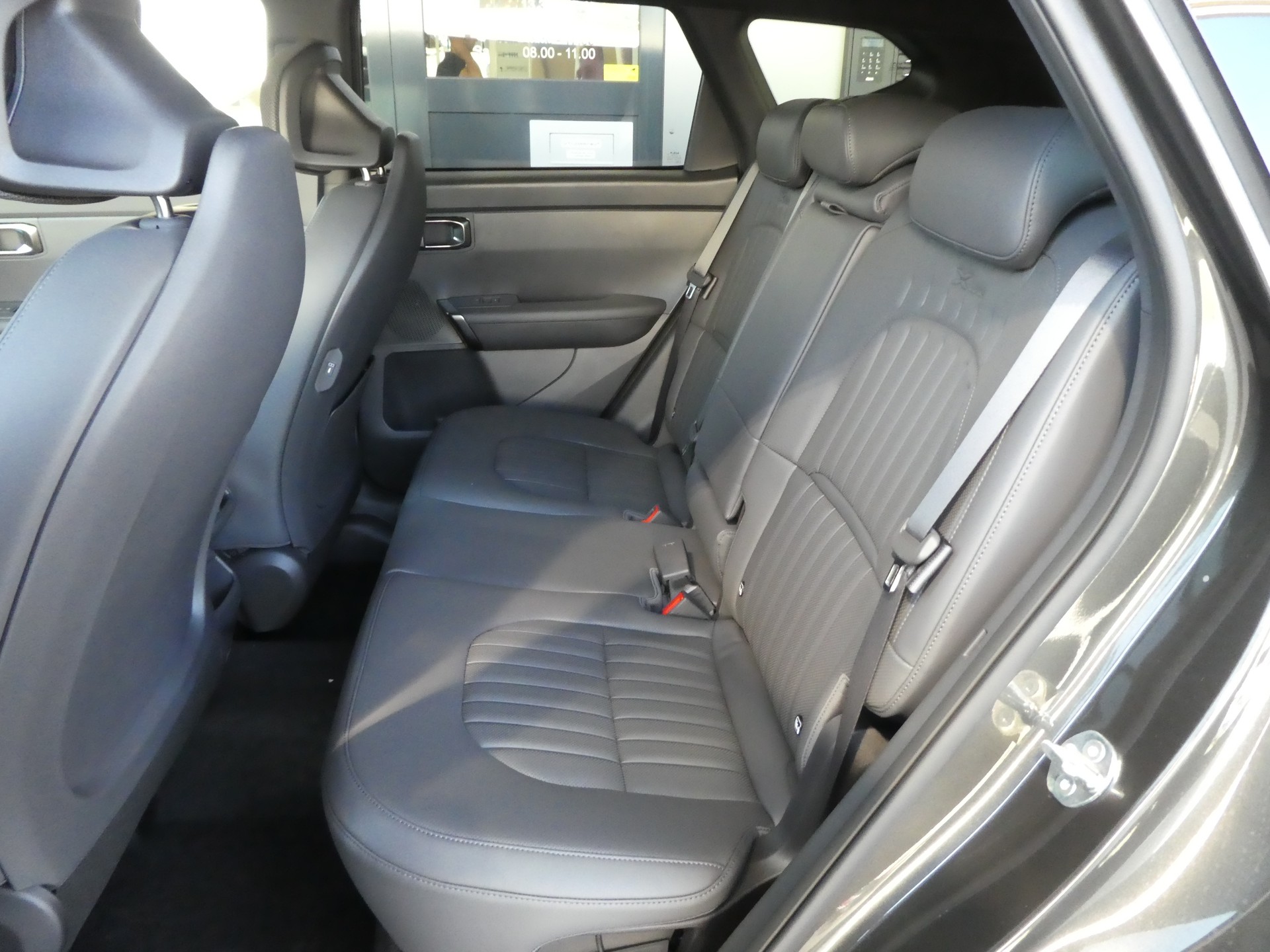 KIA Seltos 1.6T-GDi X-Line 7DCT 4x4-image-14