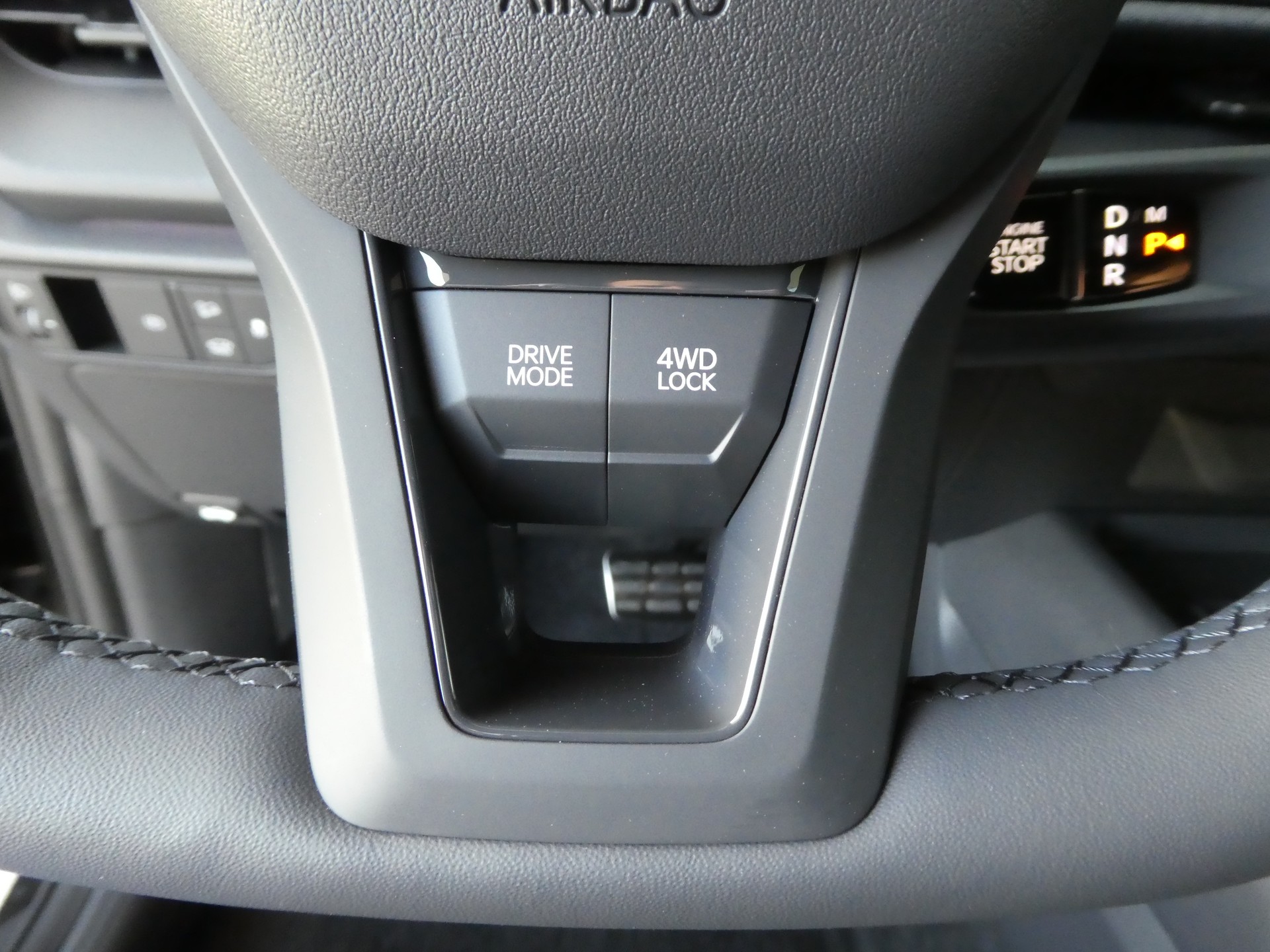 KIA Seltos 1.6T-GDi X-Line 7DCT 4x4-image-13