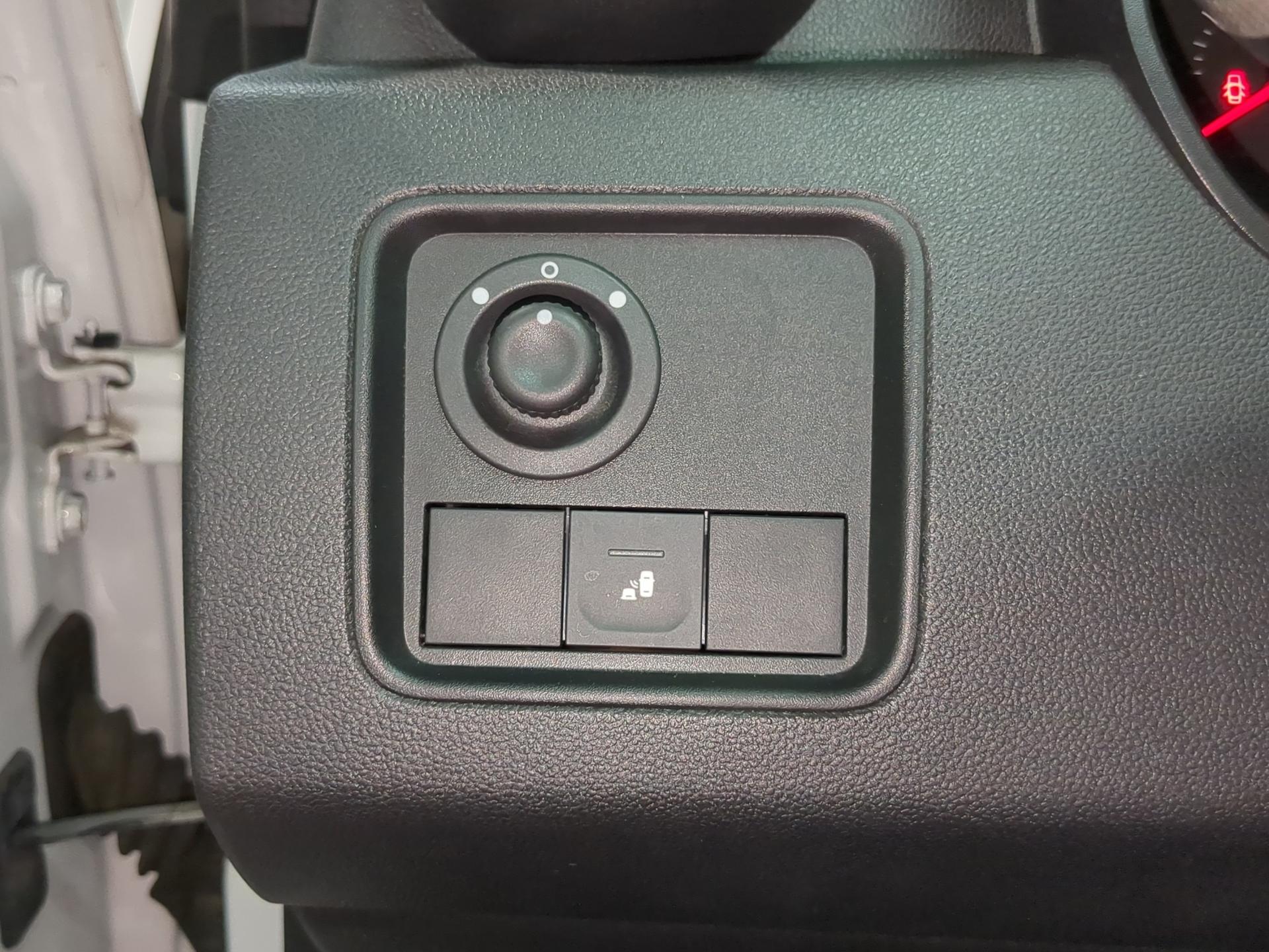 DACIA Duster TCe 130 Prestige 4x2-image-19