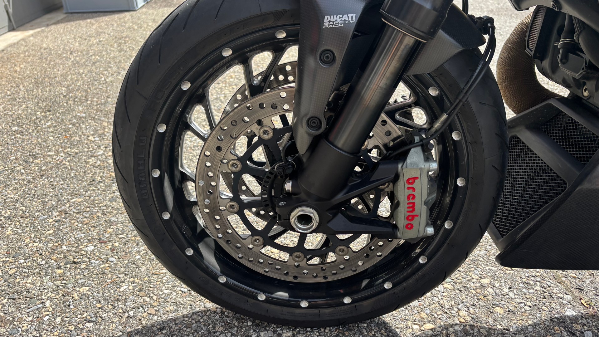 DUCATI Diavel 1200 Titanium-image-5