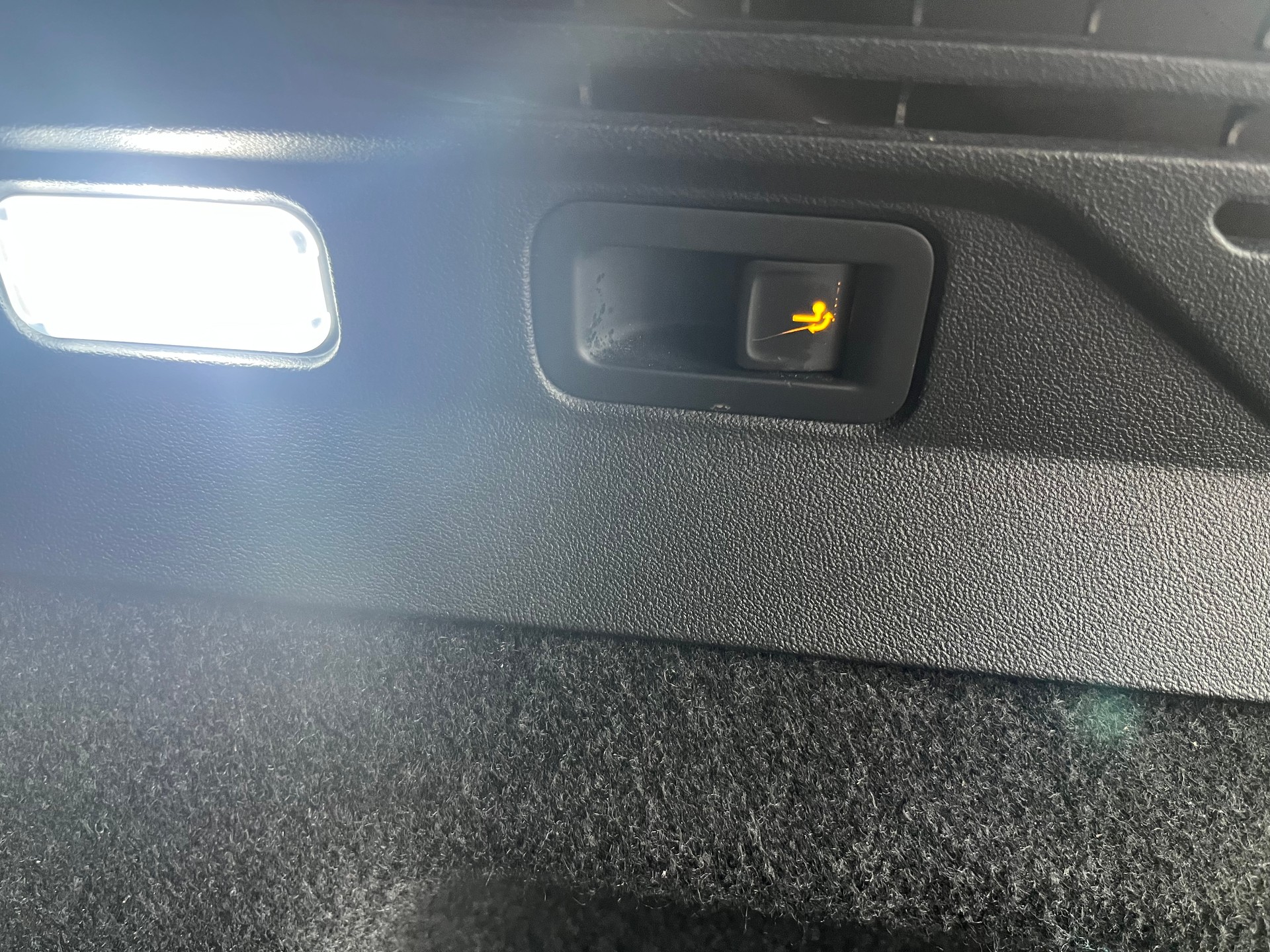 VW ID.4 Pro Performance 77 kWh-image-11