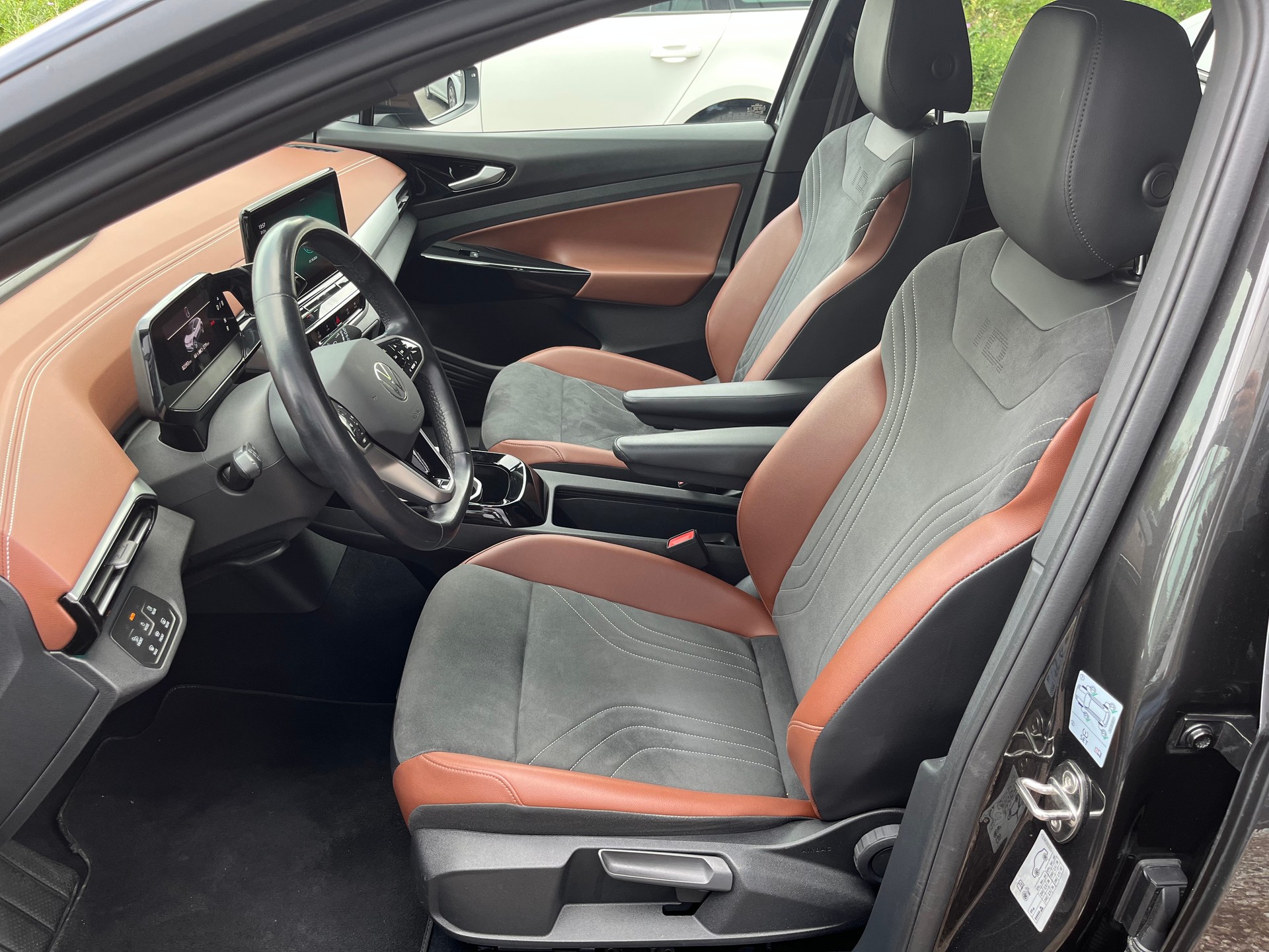 VW ID.4 Pro Performance 77 kWh-image-7