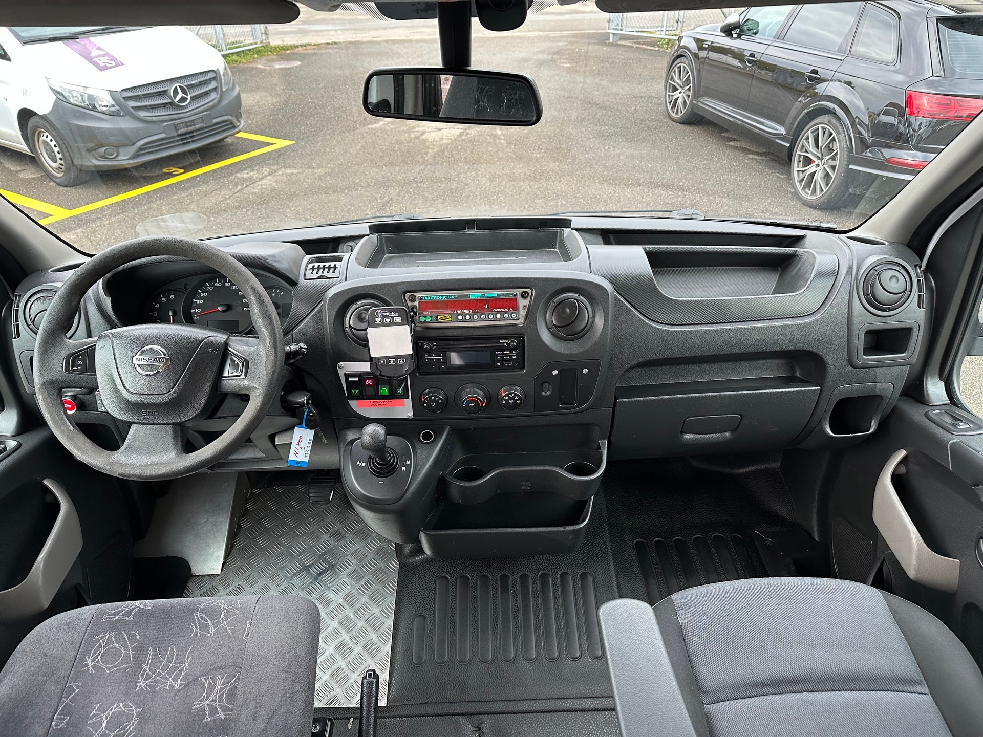 NISSAN NV400 F35.17 L2H2 FWD Comfort-image-7