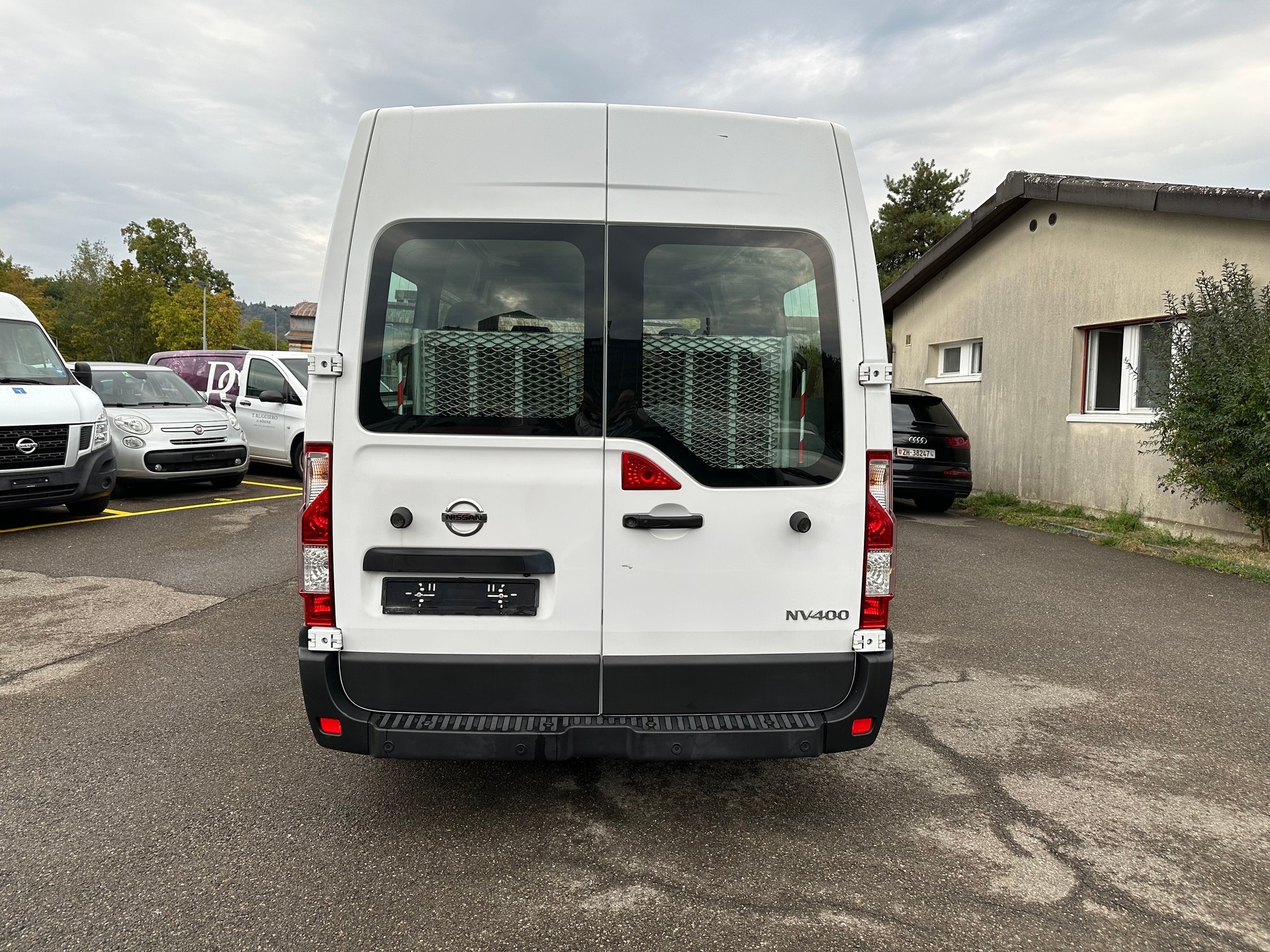 NISSAN NV400 F35.17 L2H2 FWD Comfort-image-5