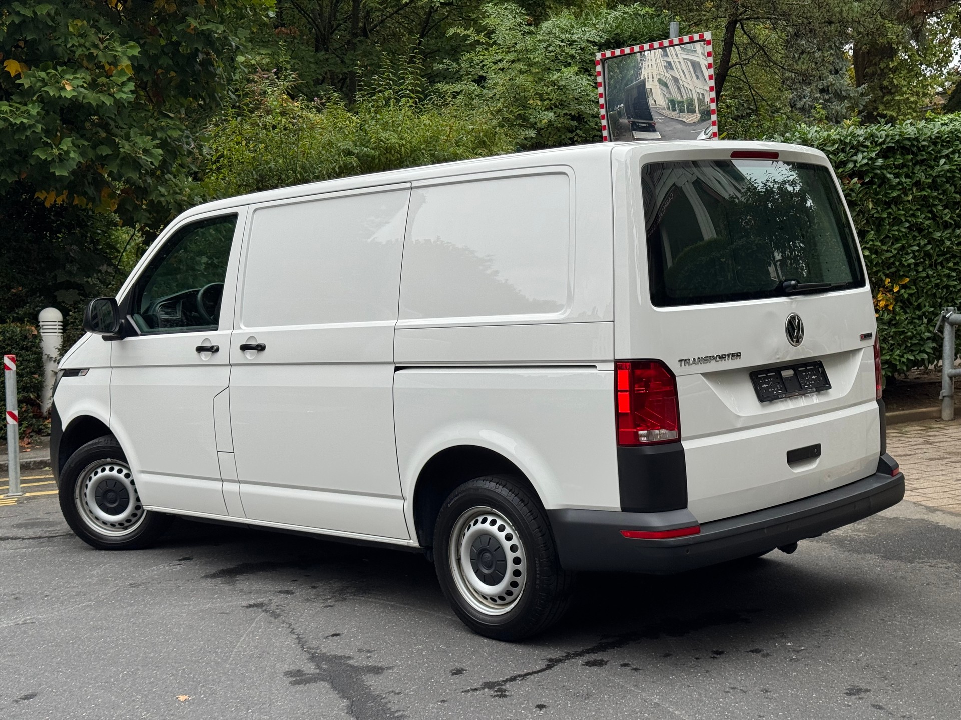 VW T6.1 2.0 TDI 4Motion-image-4