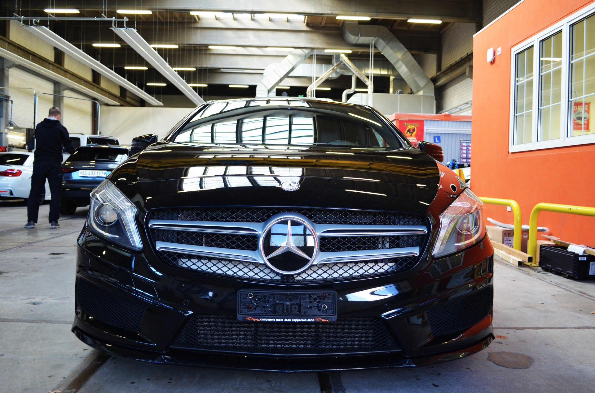MERCEDES-BENZ A 200 CDI AMG Line-image-1