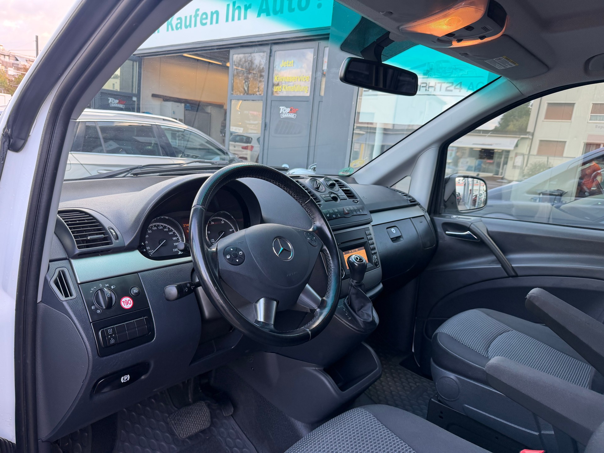 MERCEDES-BENZ Vito 116 CDI Blue Efficiency L A-image-11