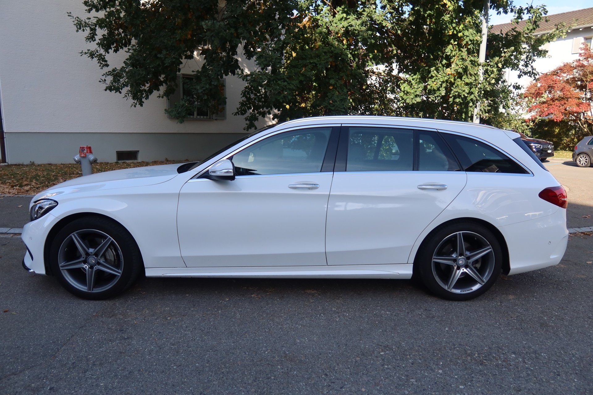 MERCEDES-BENZ C 180 AMG Line-image-1