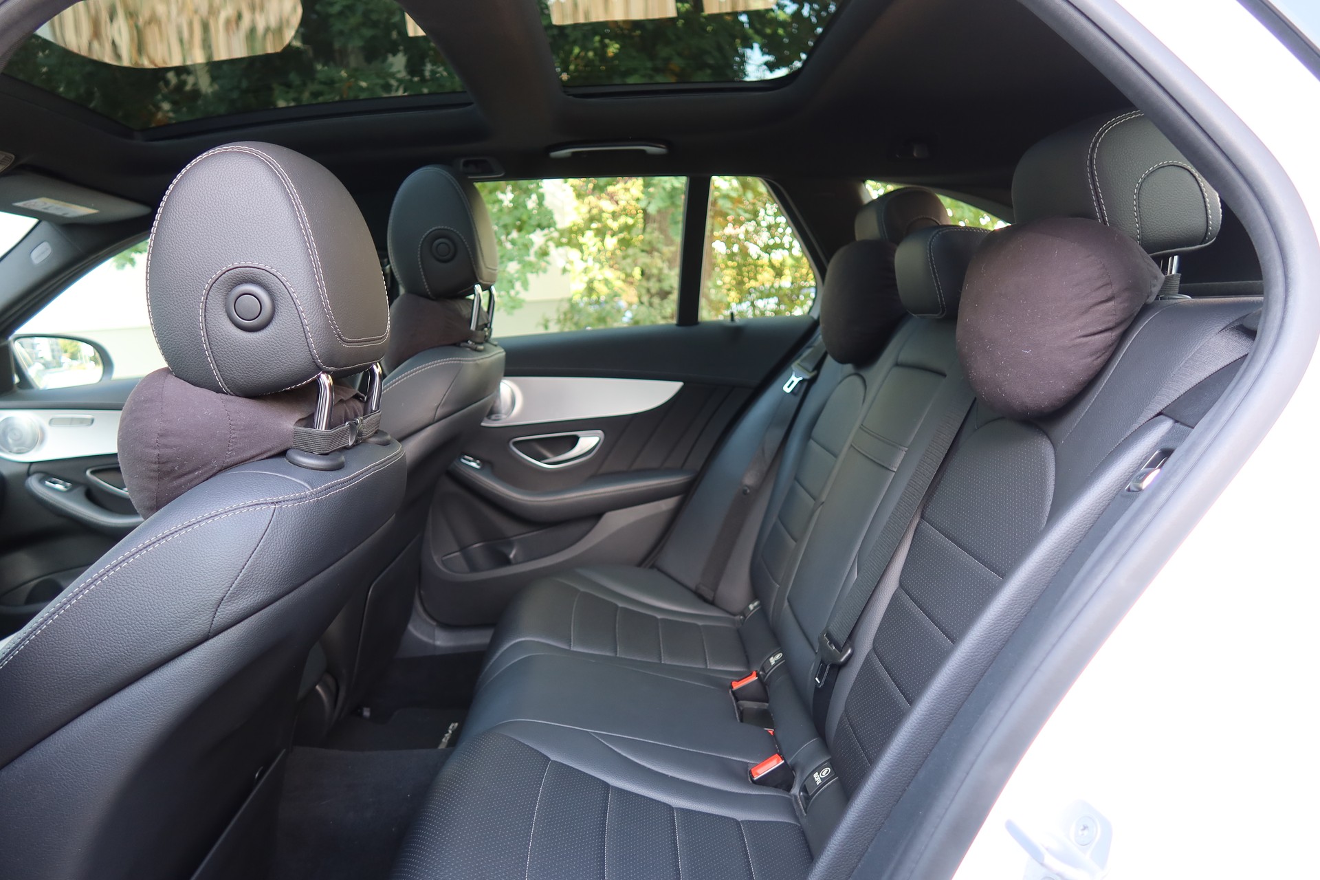 MERCEDES-BENZ C 180 AMG Line-image-5