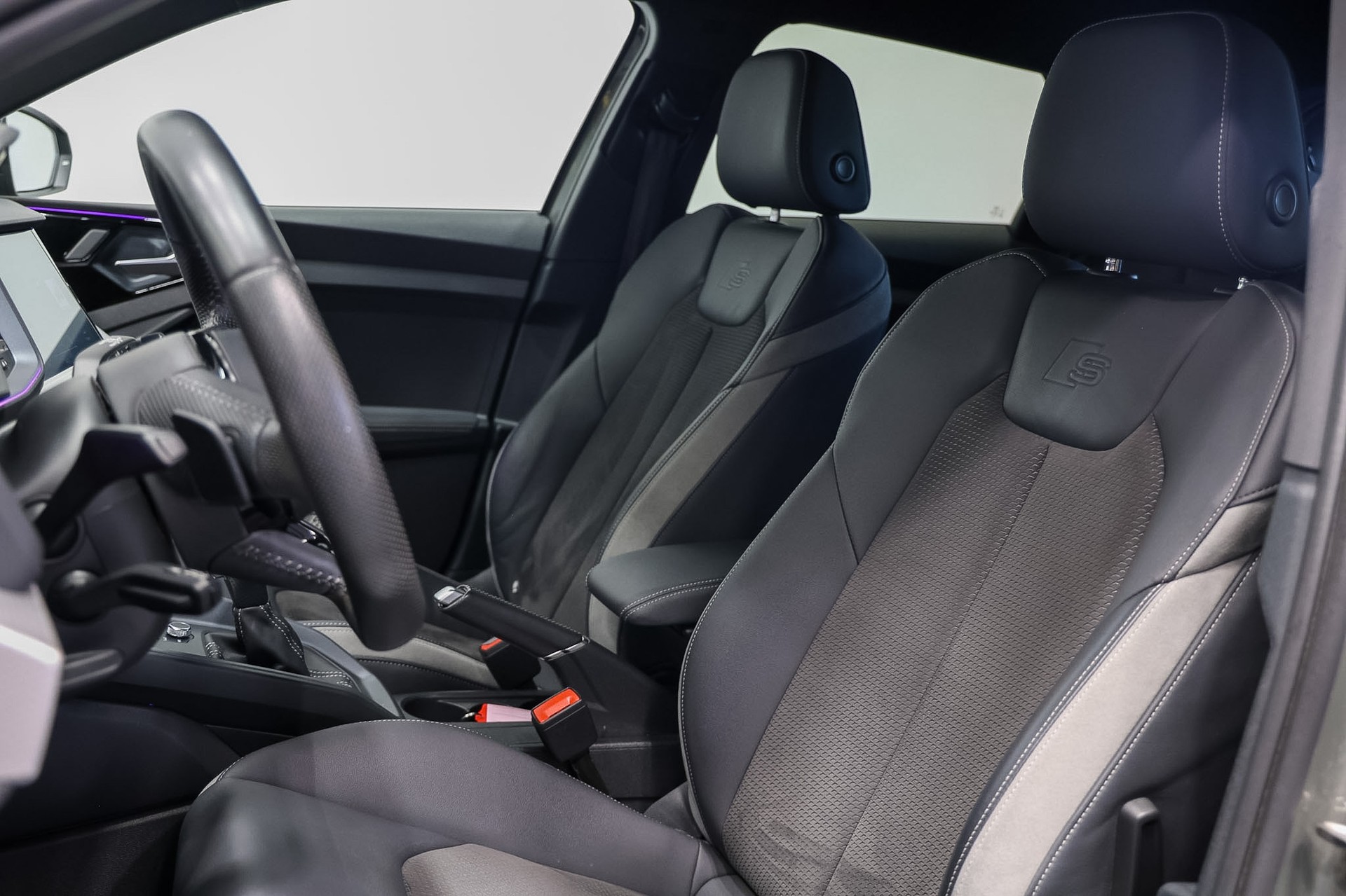 AUDI A1 Sportback 35 TFSI S Line S-tronic *CH-Fahrzeug*aus 1.Hand*-image-15