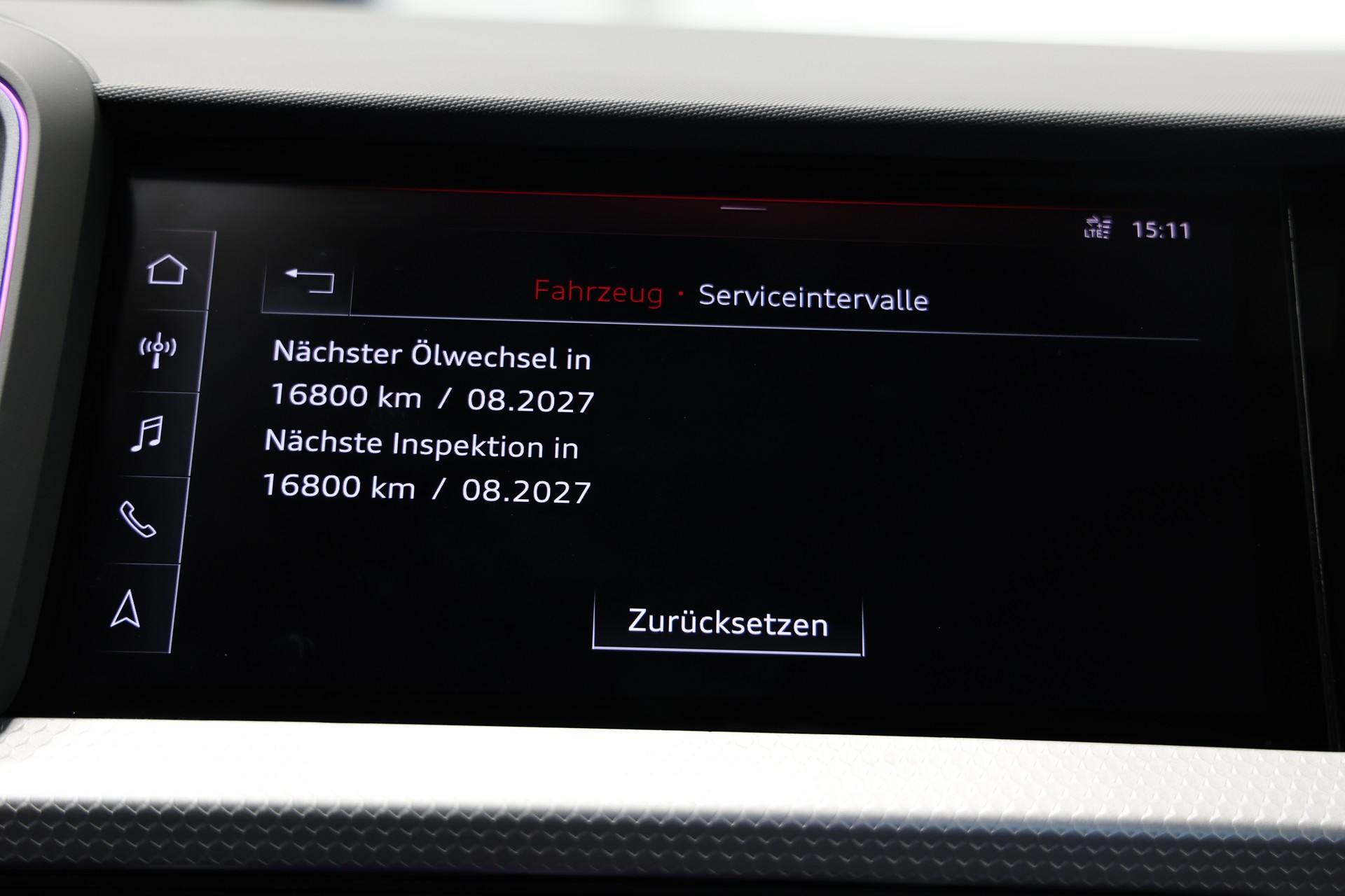 AUDI A1 Sportback 35 TFSI S Line S-tronic *CH-Fahrzeug*aus 1.Hand*-image-30