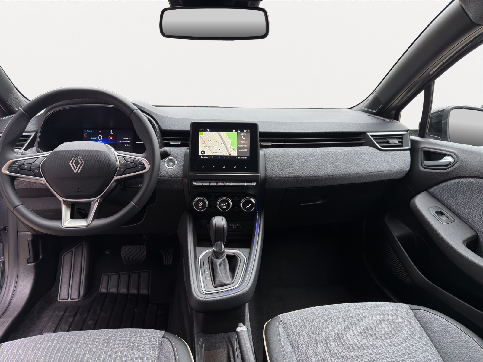 RENAULT Clio 1.6 E-Tech Techno-image-10