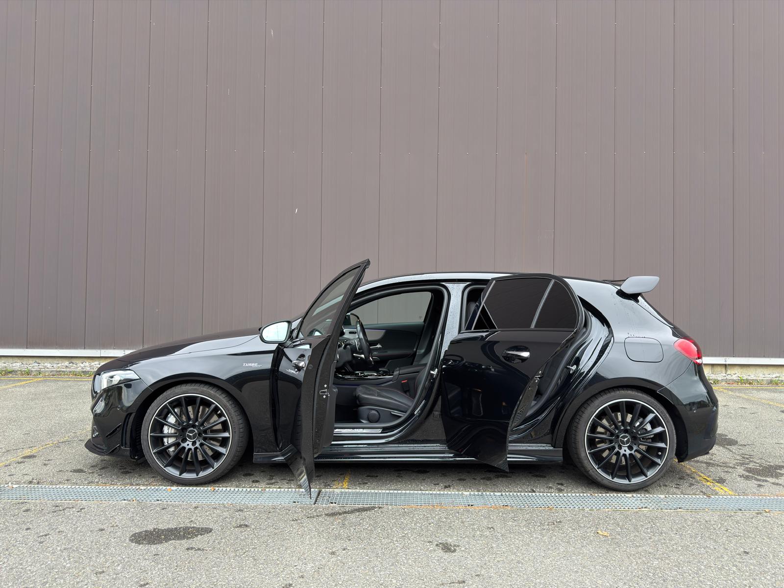 MERCEDES-BENZ A 35 AMG 4Matic Speedshift-image-12