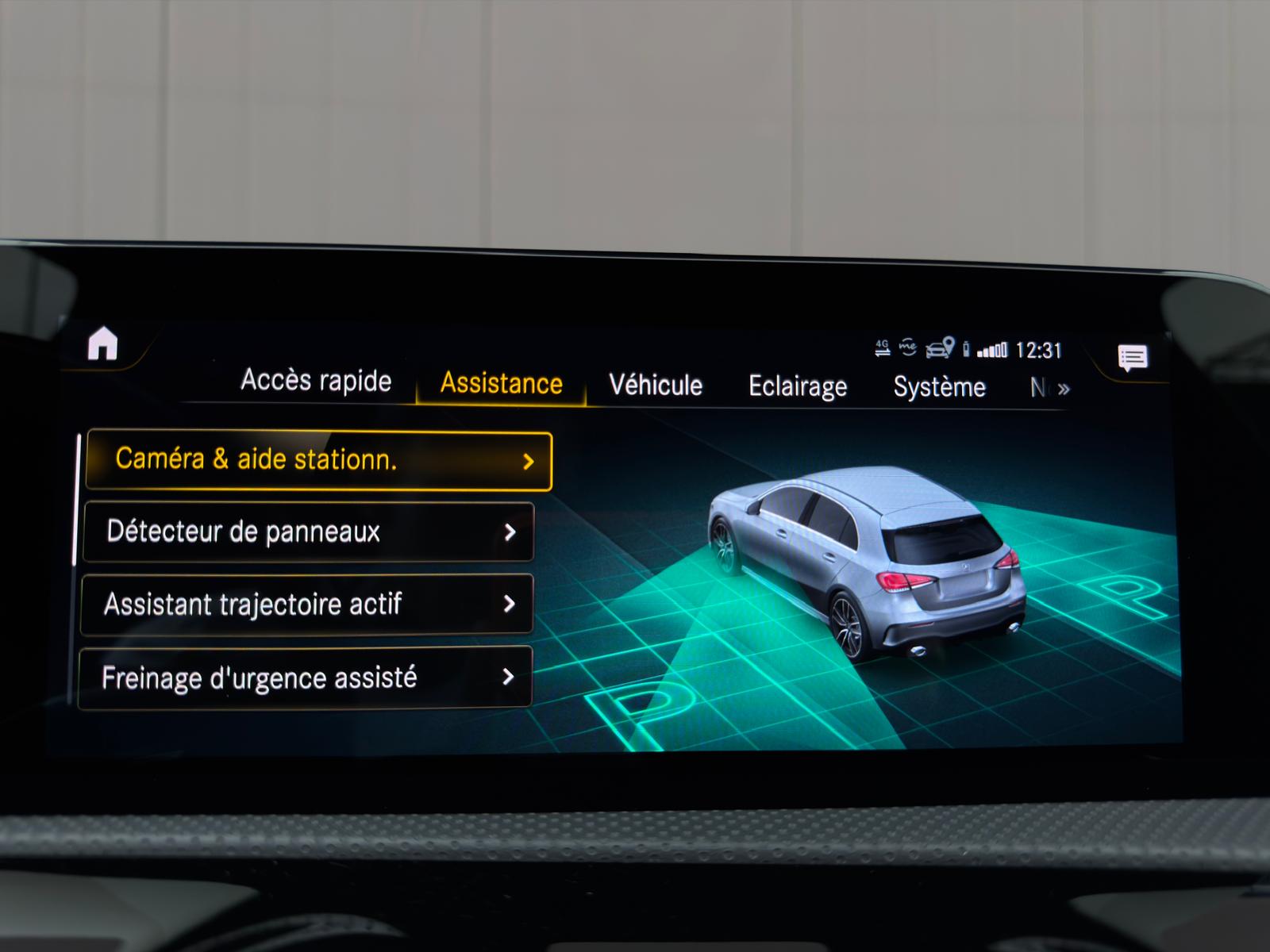 MERCEDES-BENZ A 35 AMG 4Matic Speedshift-image-25