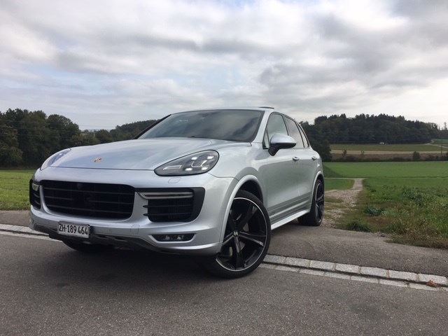 PORSCHE Cayenne GTS-image-1