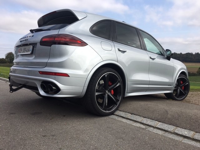 PORSCHE Cayenne GTS-image-6