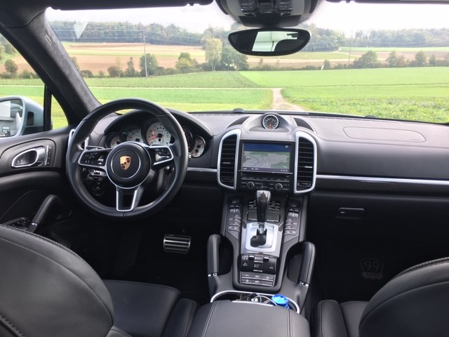 PORSCHE Cayenne GTS-image-7