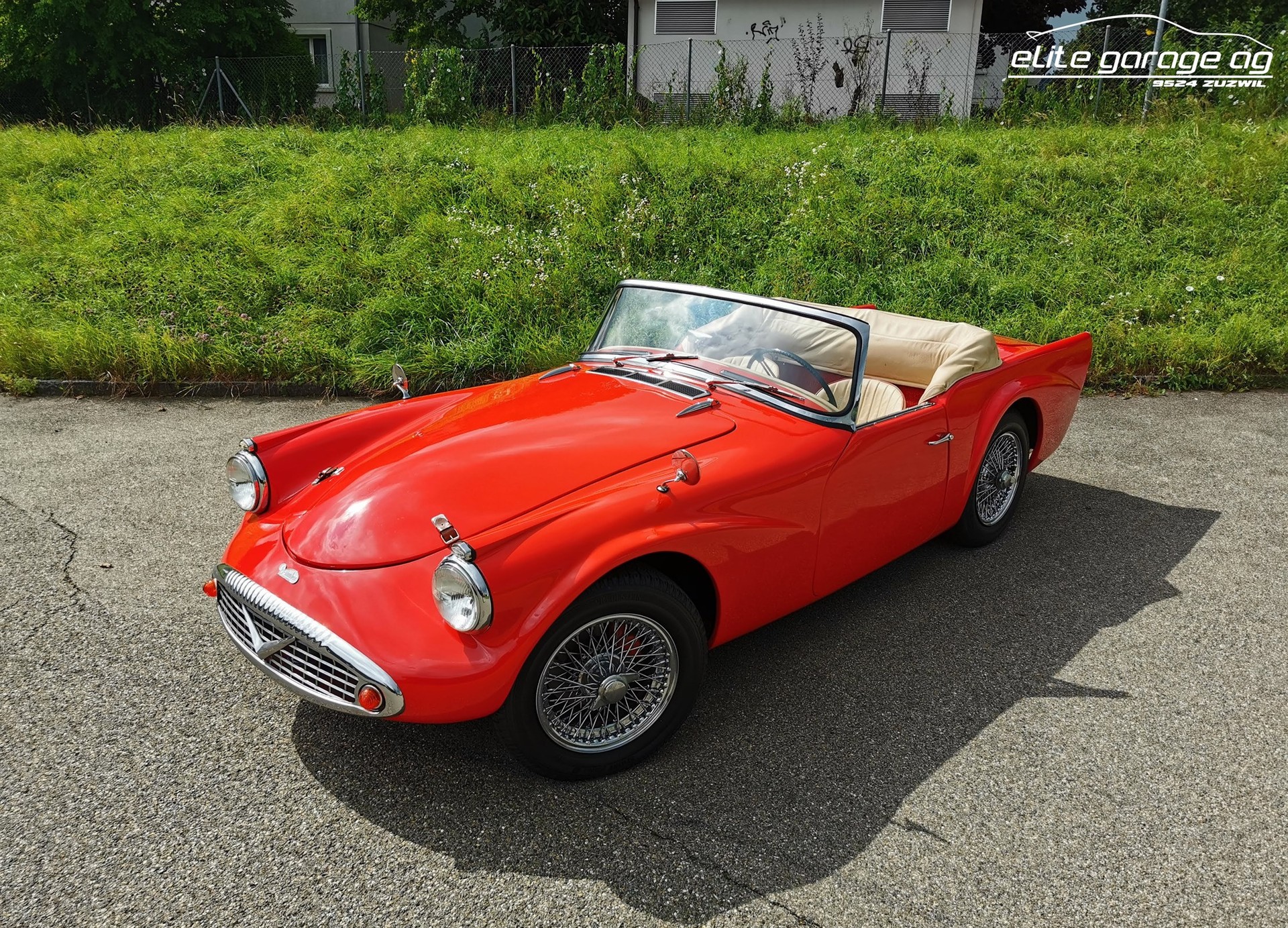 DAIMLER SP 250 V8 LHD-image-3