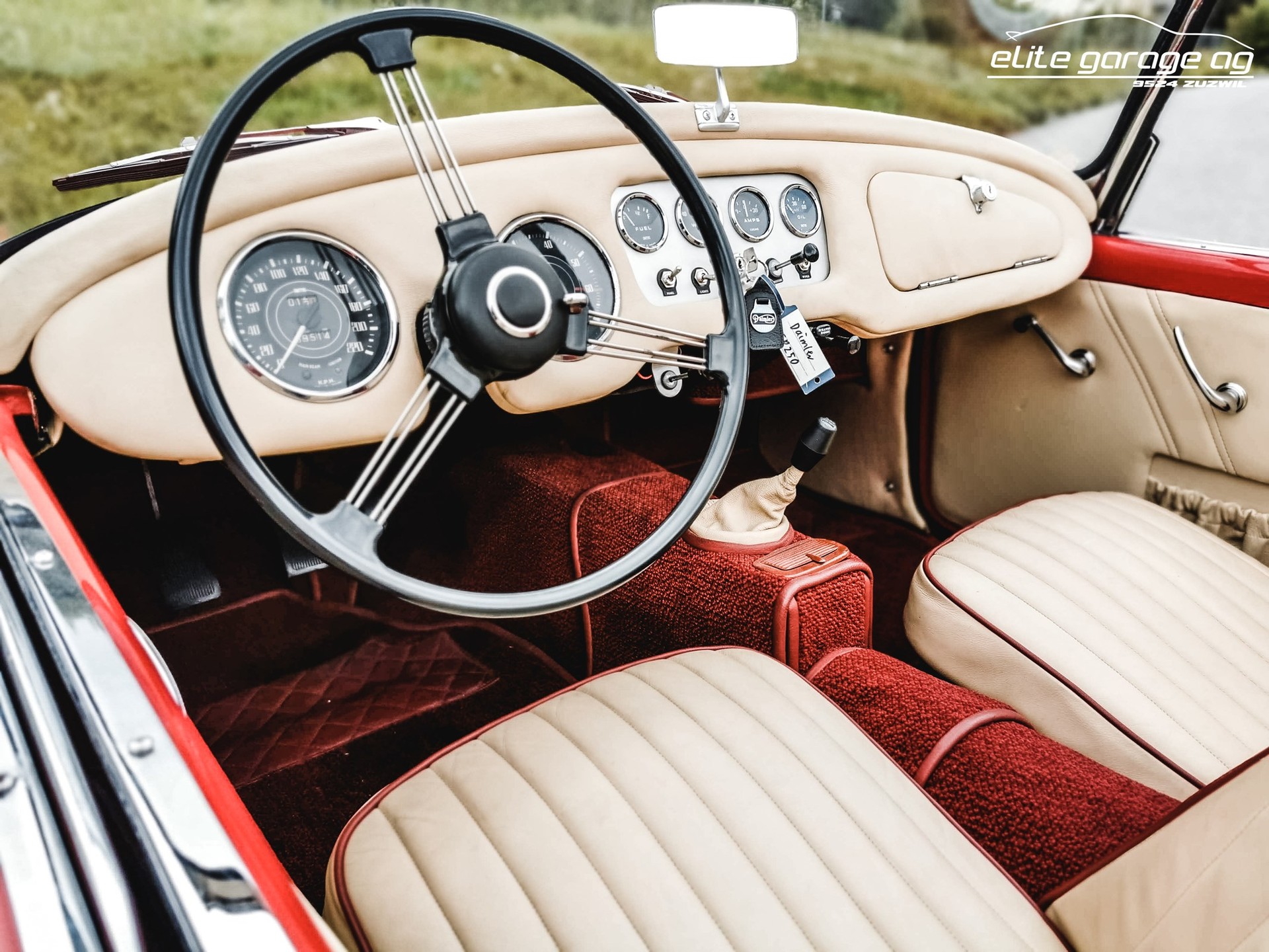 DAIMLER SP 250 V8 LHD-image-11
