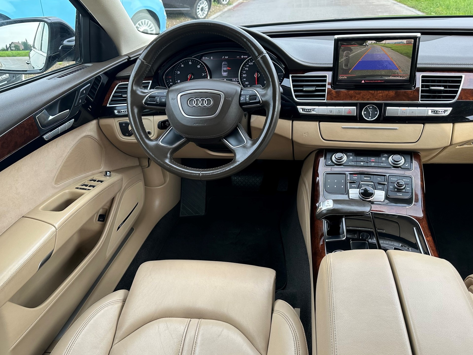 AUDI A8 L 3.0 TFSI quattro tiptronic-image-8