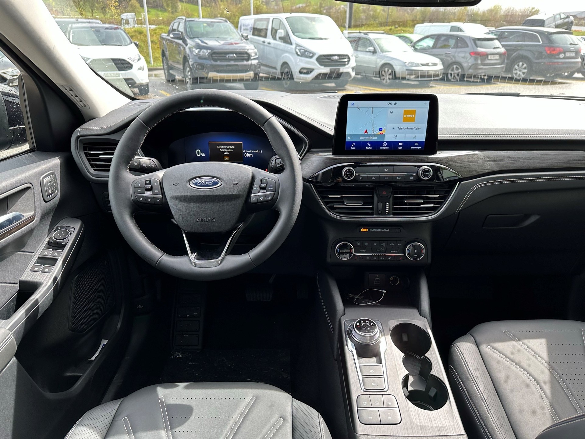 FORD Kuga 2.5 PHEV Vignale 2WD-image-8