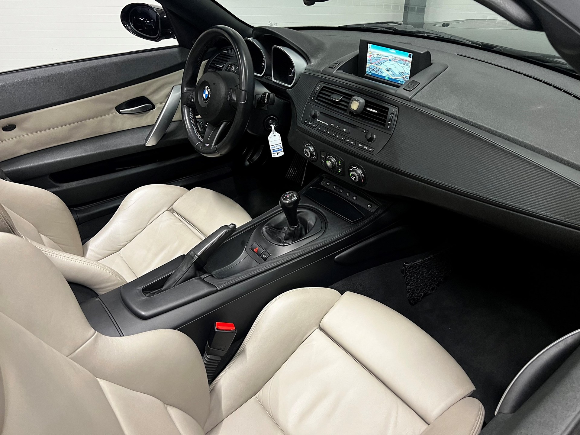BMW Z4 M Roadster-image-9