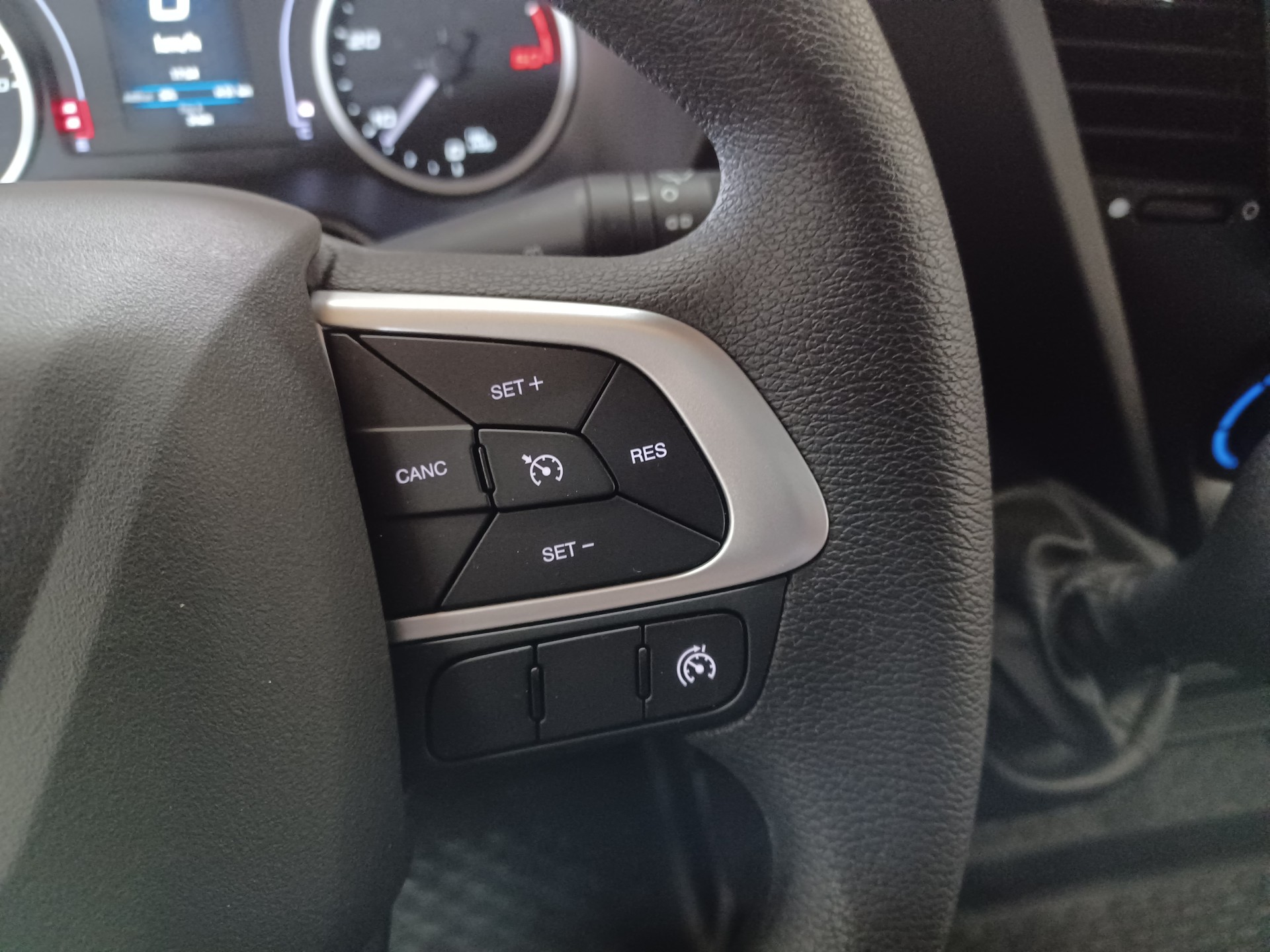 IVECO 35S18HA8V L3520 H2-image-11