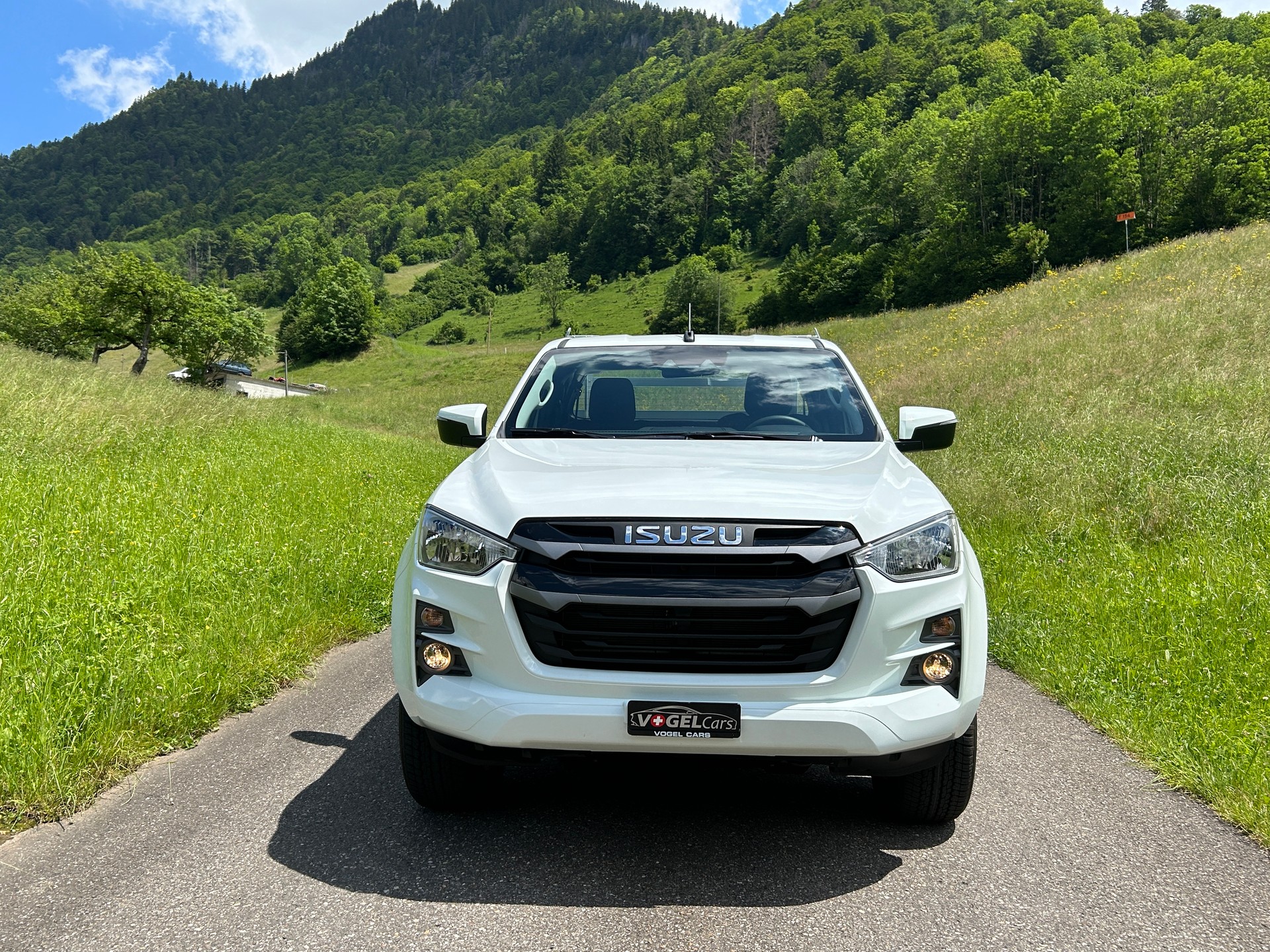 ISUZU D-MAX 1.9 SpaceCab N60BB 4x4-image-4