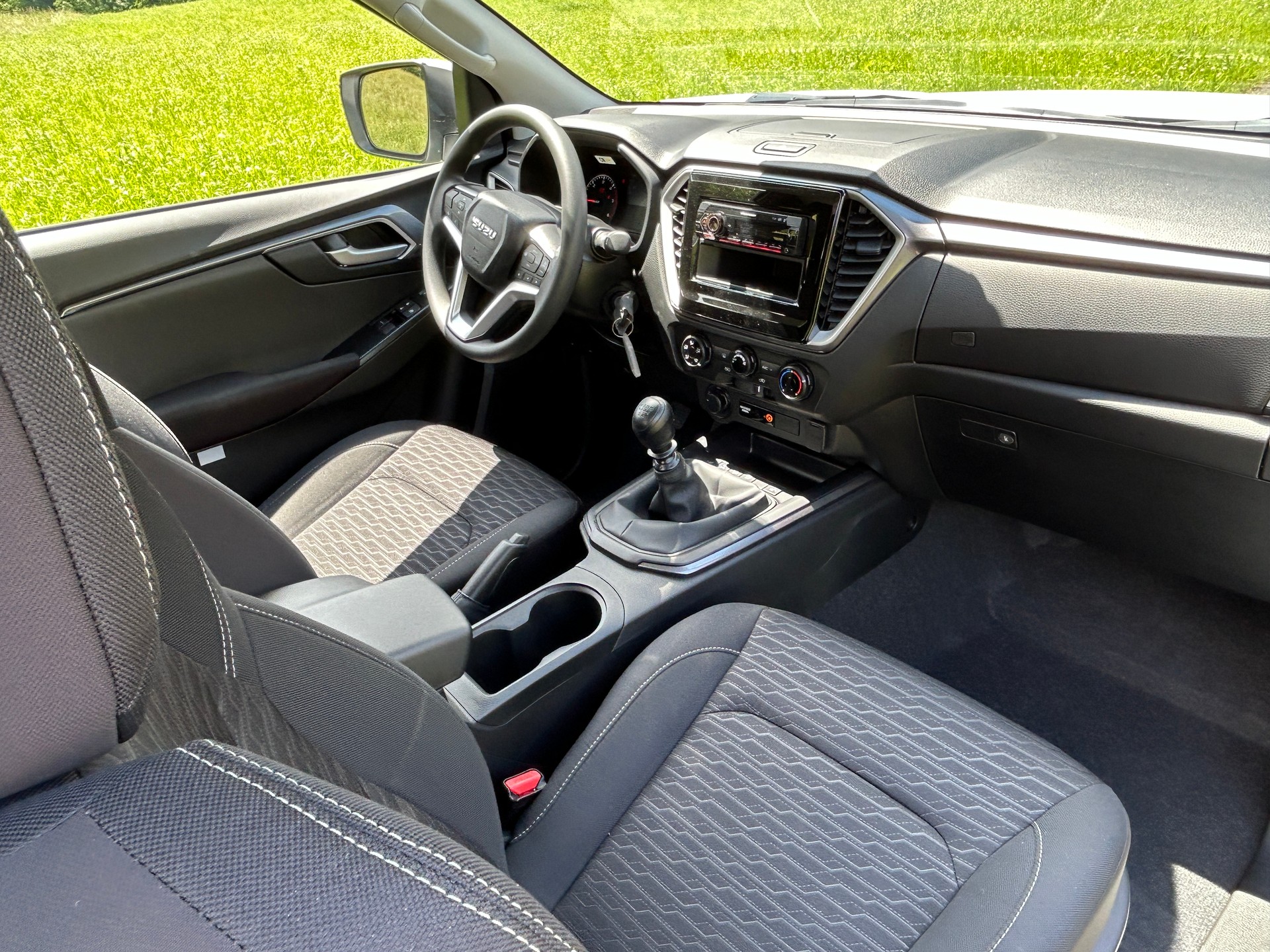ISUZU D-MAX 1.9 SpaceCab N60BB 4x4-image-11