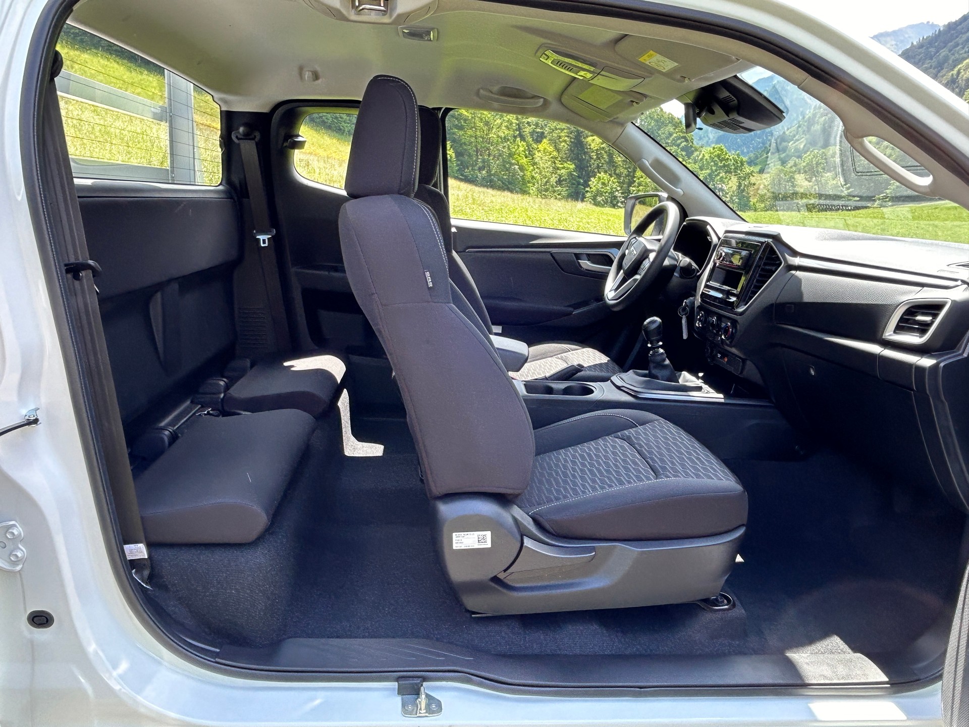 ISUZU D-MAX 1.9 SpaceCab N60BB 4x4-image-9